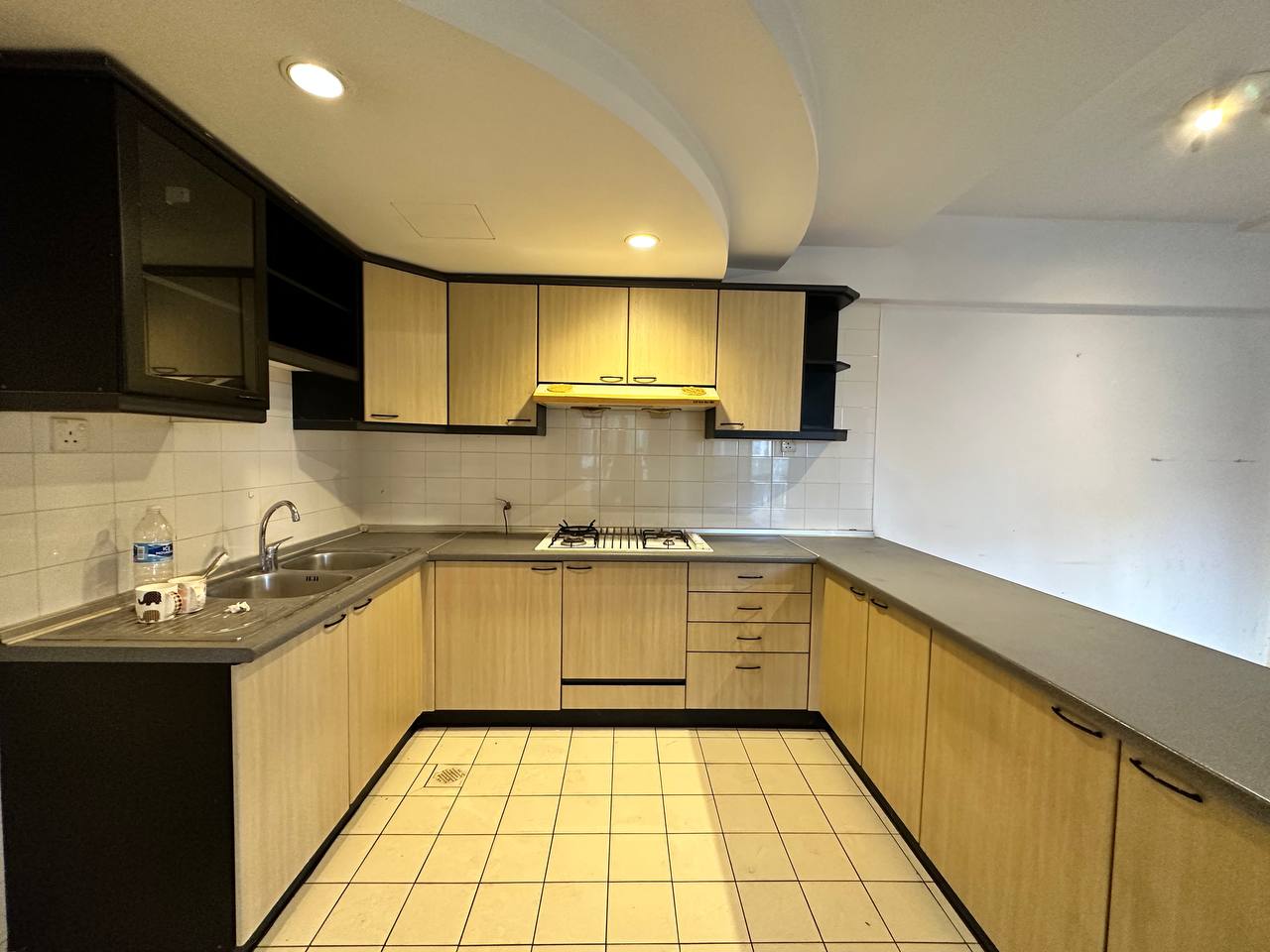Seri Raja Chulan Condo, Bukit Ceylon Kuala Lumpur - photo 4