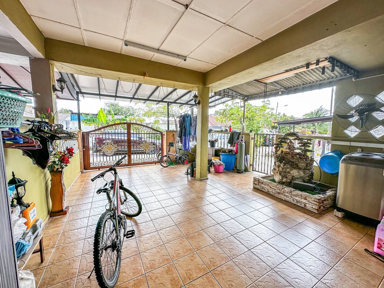 End Lot Double Storey Terrace House Taman Alam Nya - photo 4