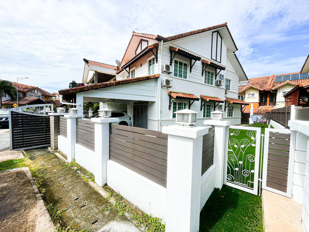Partially Furnished Double Storey Semi D, Avenue - photo 8
