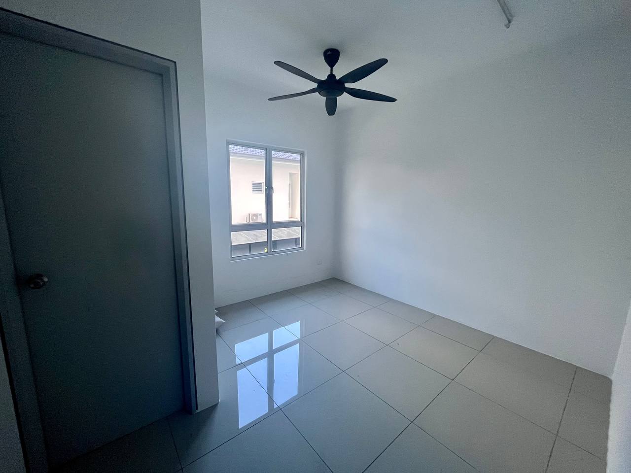 Corner Lot 2 Storey Terrace Rentak Perdana LBS, - photo 13