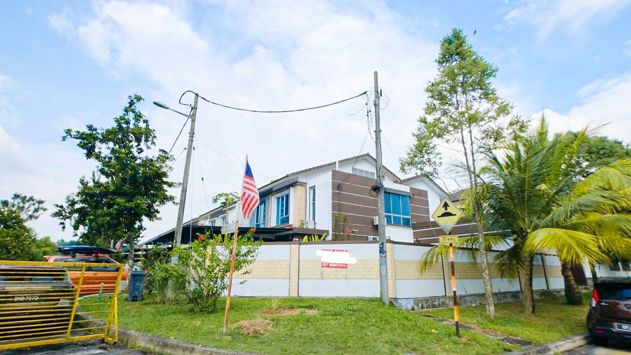 Corner Lot 2 Storey Terrace, Taman Lestari Putra - photo 2