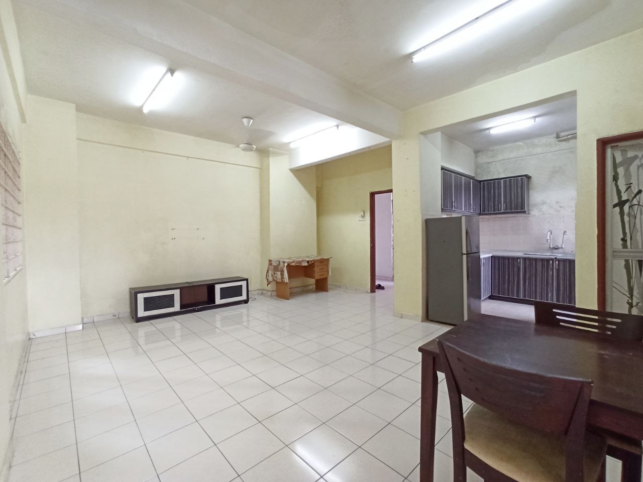 Corner Unit Selesa I Resort, Taman Damai Mewah - photo 3