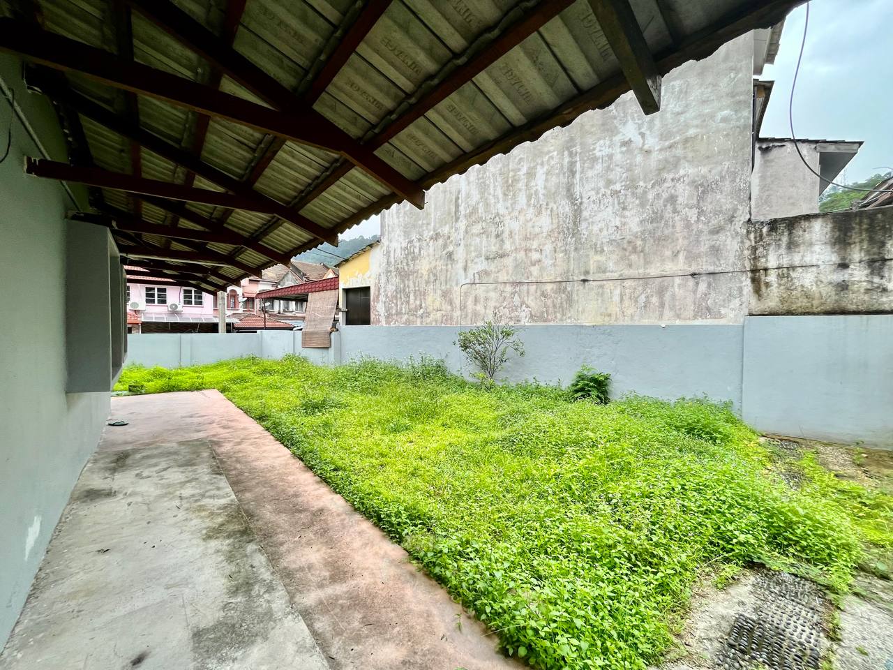Endlot 2 Storey Terrace Taman Mulia Jaya, Ampang - photo 6