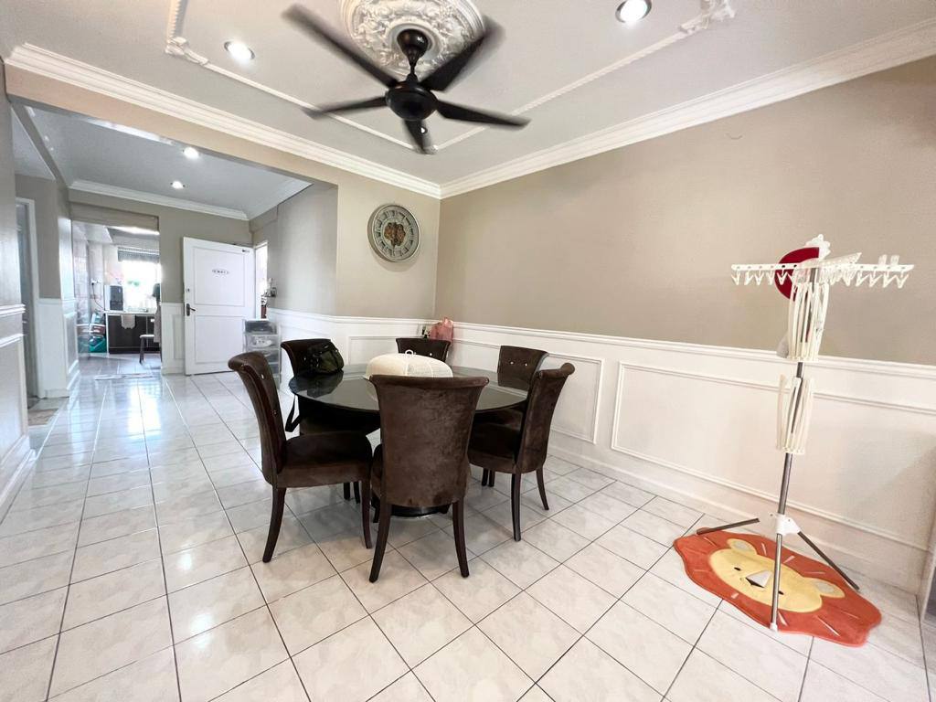 Ground Floor Anjung Villa Condominium - photo 3