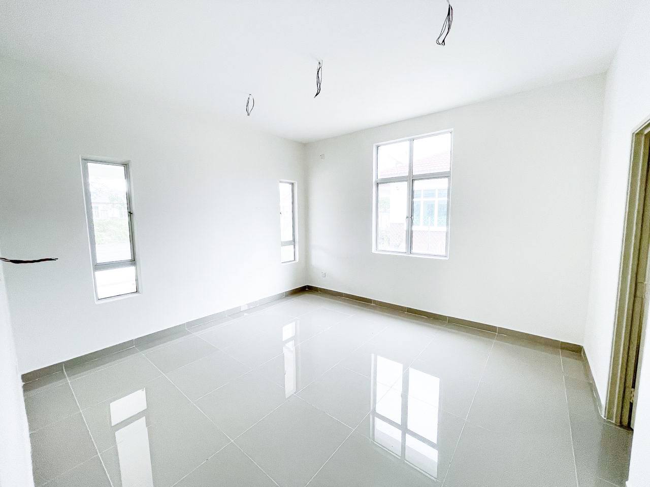 Single Storey Bungalow Mahkota Hills Seksyen 7 Len - photo 10