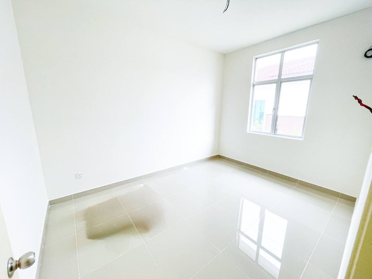 Single Storey Bungalow Mahkota Hills Seksyen 7 Len - photo 11