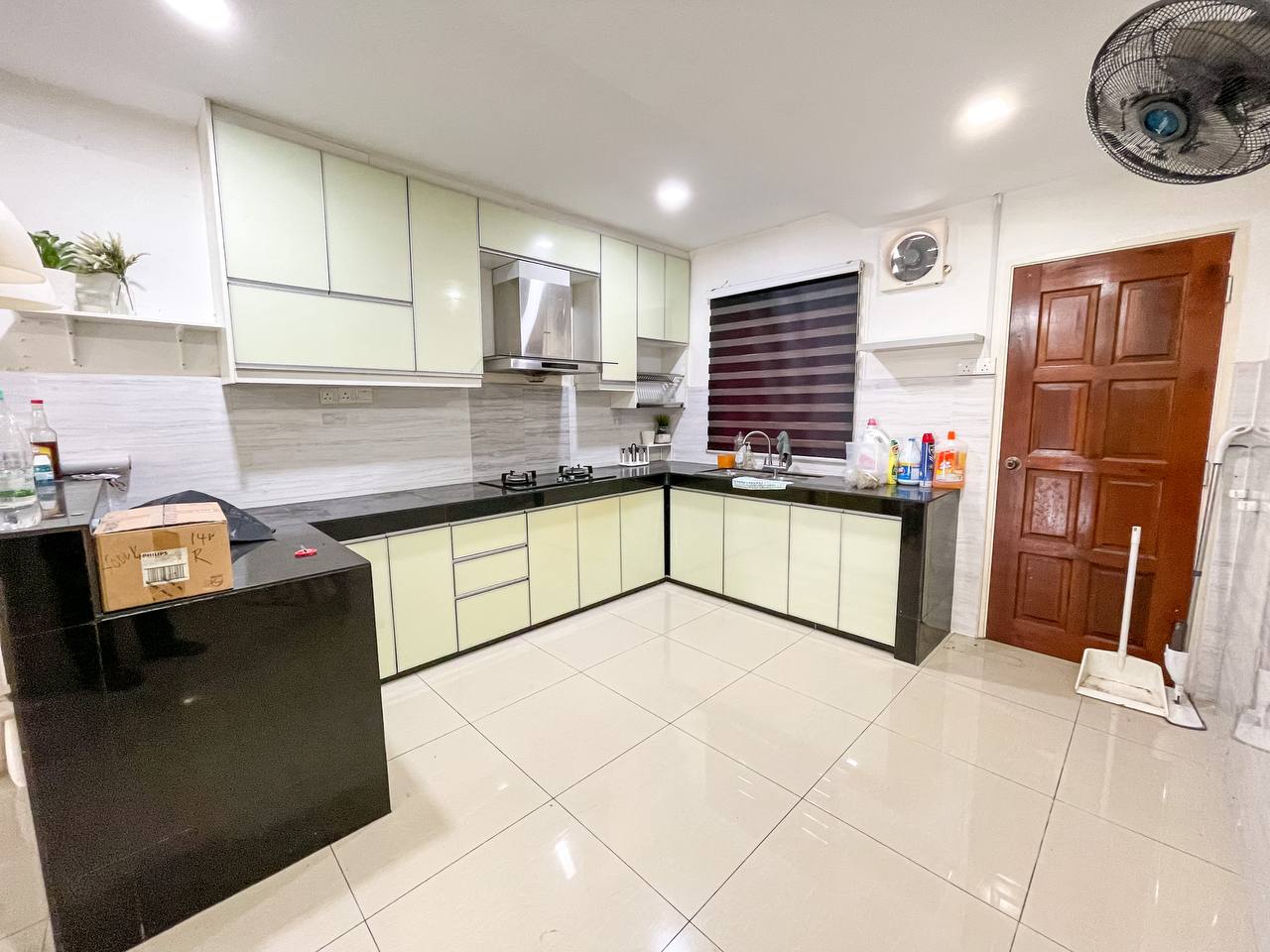 Single Storey Terrace Fasa 7 Bandar Tasik Kesuma - photo 5