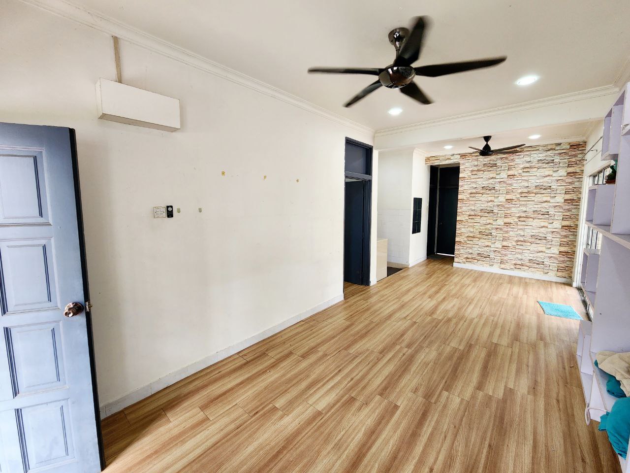 Corner Lot Single Storey Taman Semenyih Indah - photo 2