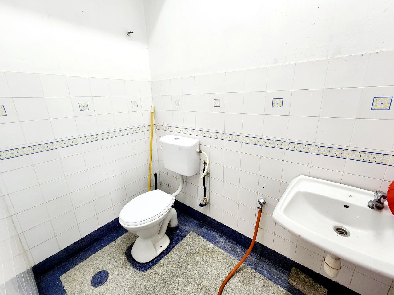 Corner Lot Single Storey Taman Semenyih Indah - photo 10