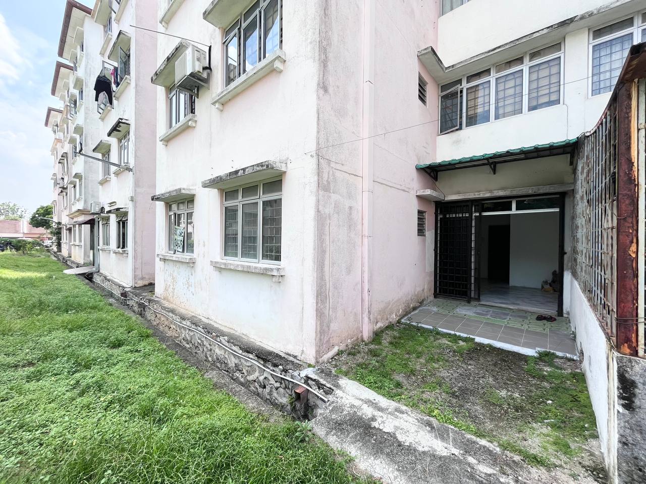 Pangsapuri Seri Melati, Bandar Sri Putra Bangi - photo 8