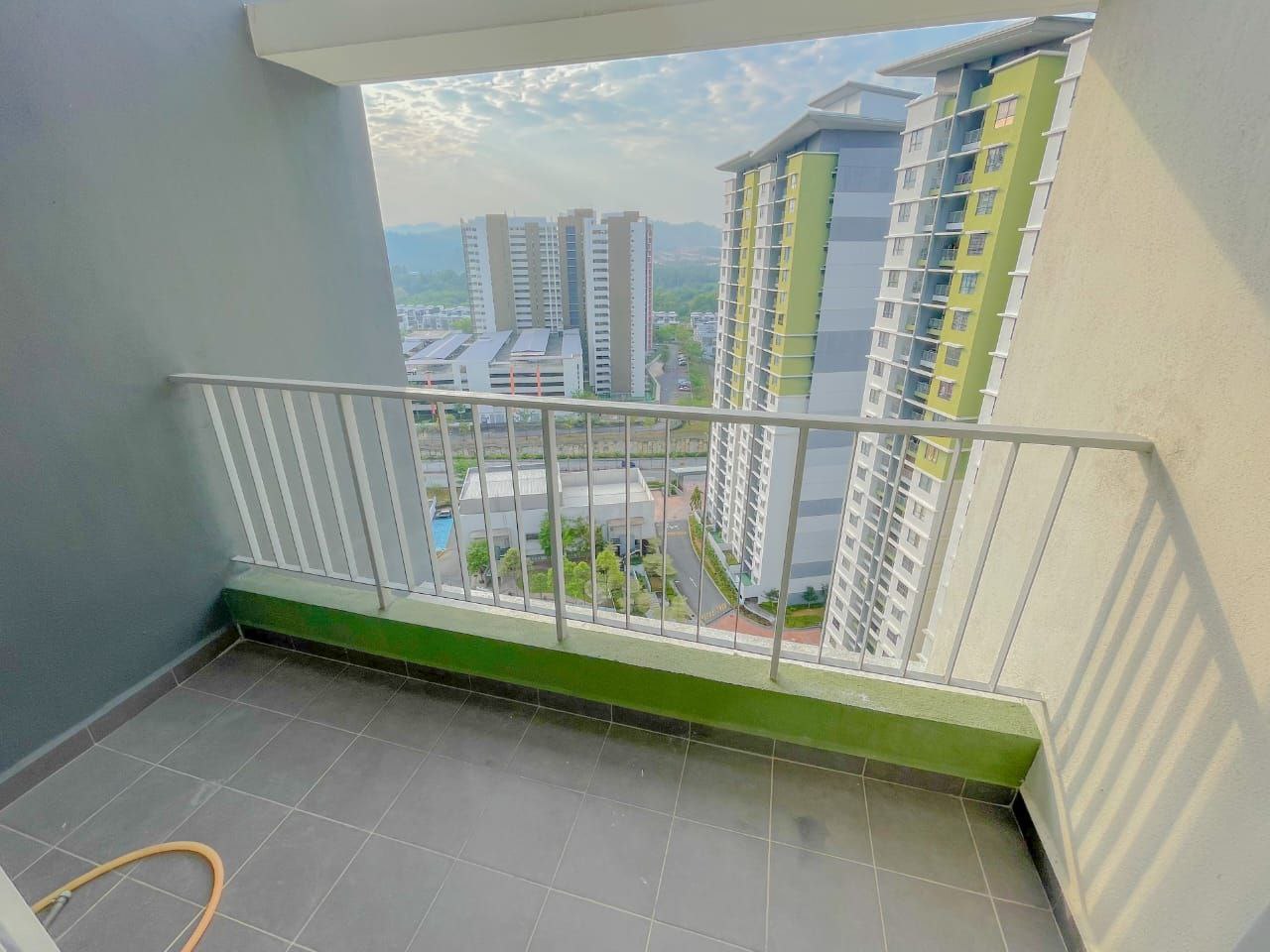 Ivory Residence Condo, Mutiara Height, Prima Sauja - photo 2