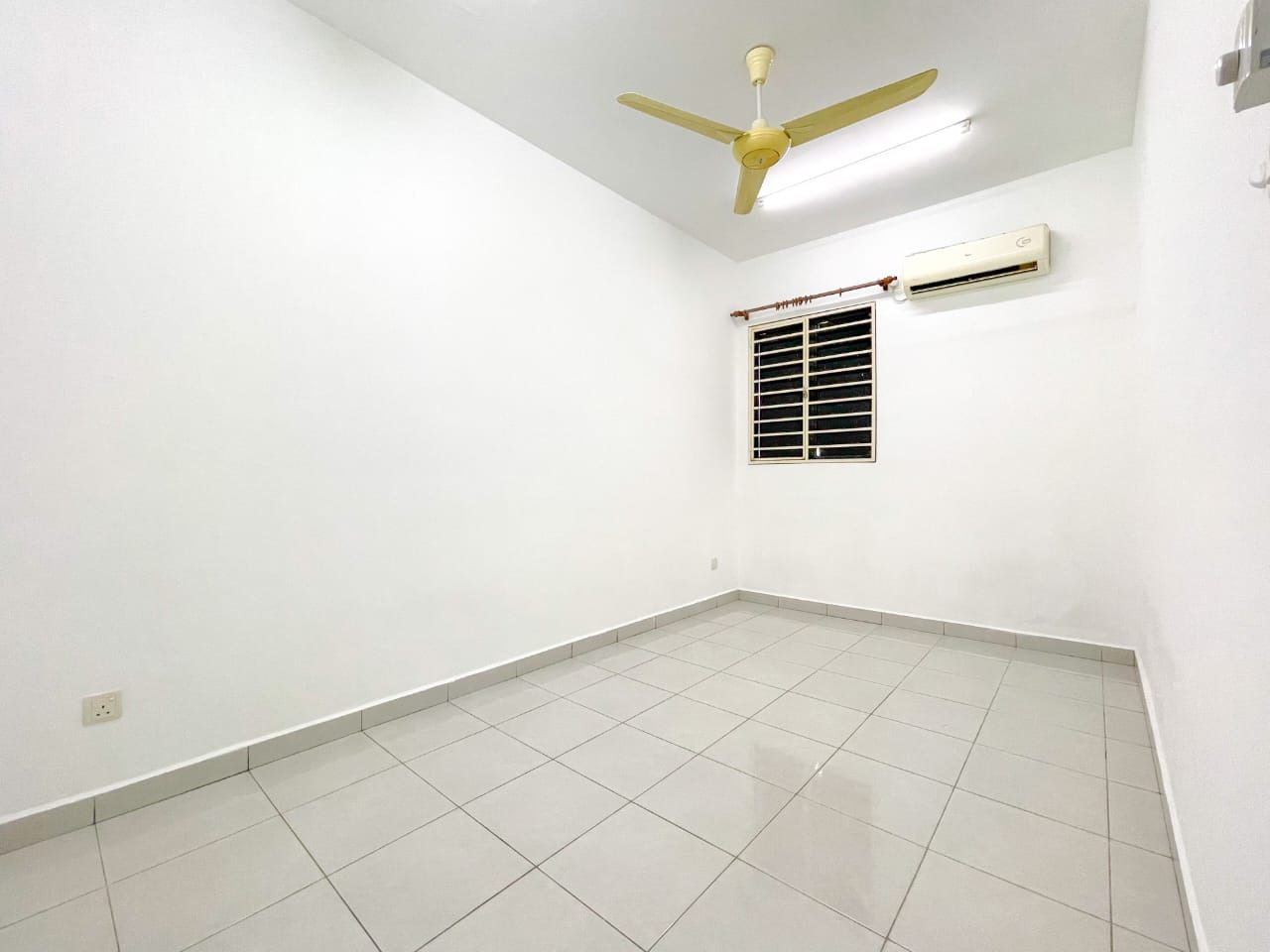 Ivory Residence Condo, Mutiara Height, Prima Sauja - photo 7