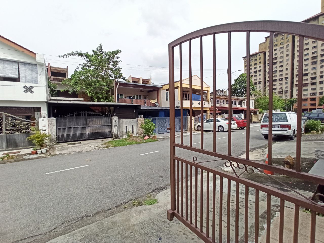 Renovated 2 Storey Taman Selayang Indah, Batu Cave - photo 8