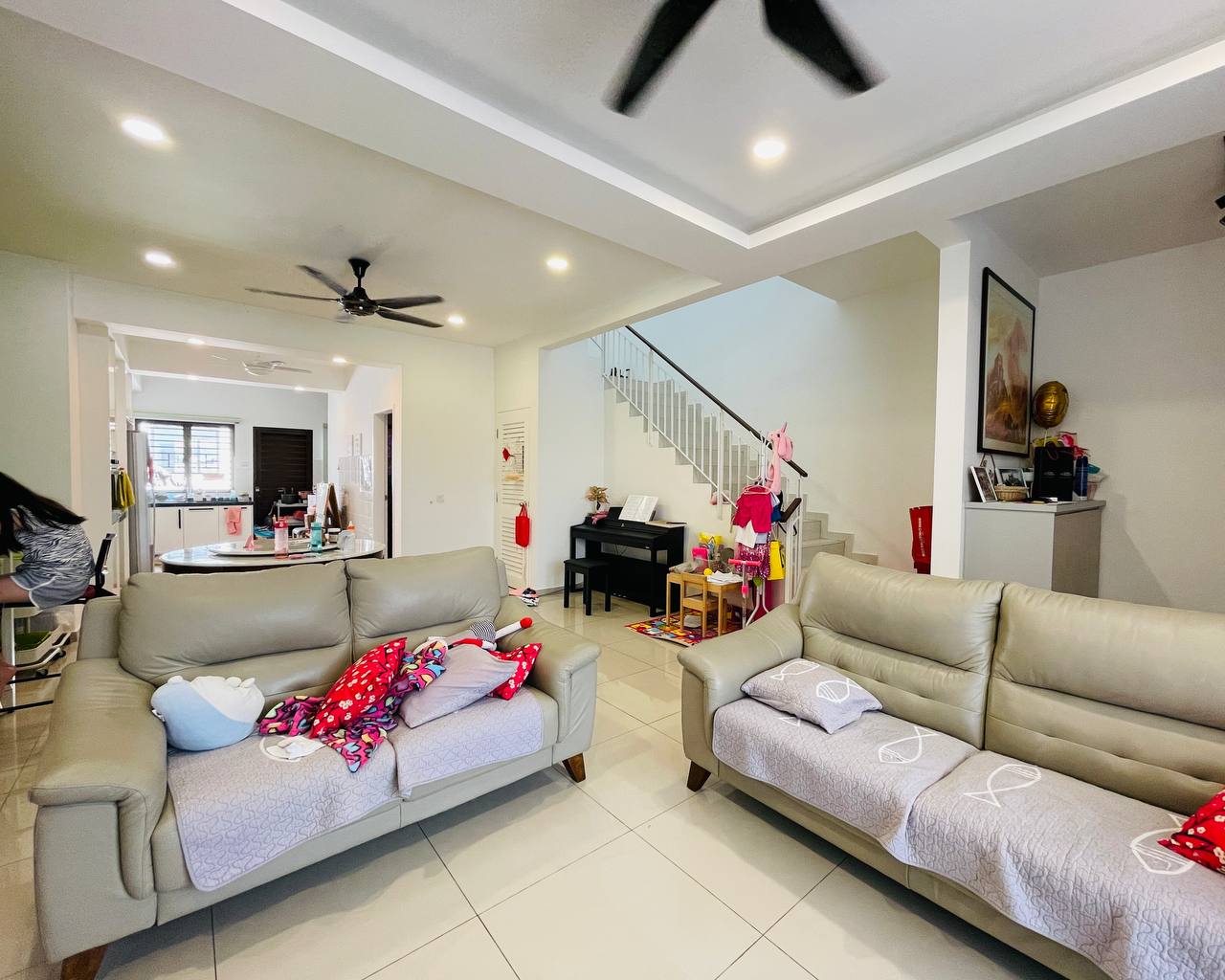 Facing Open 2 Storey Terrace Setia Ecohill 2, Seme - photo 3