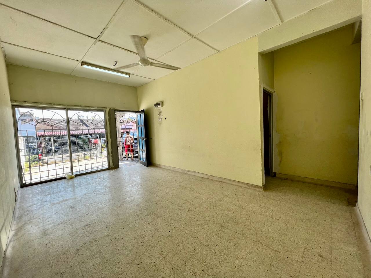 Single Storey Intermediate, Taman Sungai Jelok, Ka - photo 5
