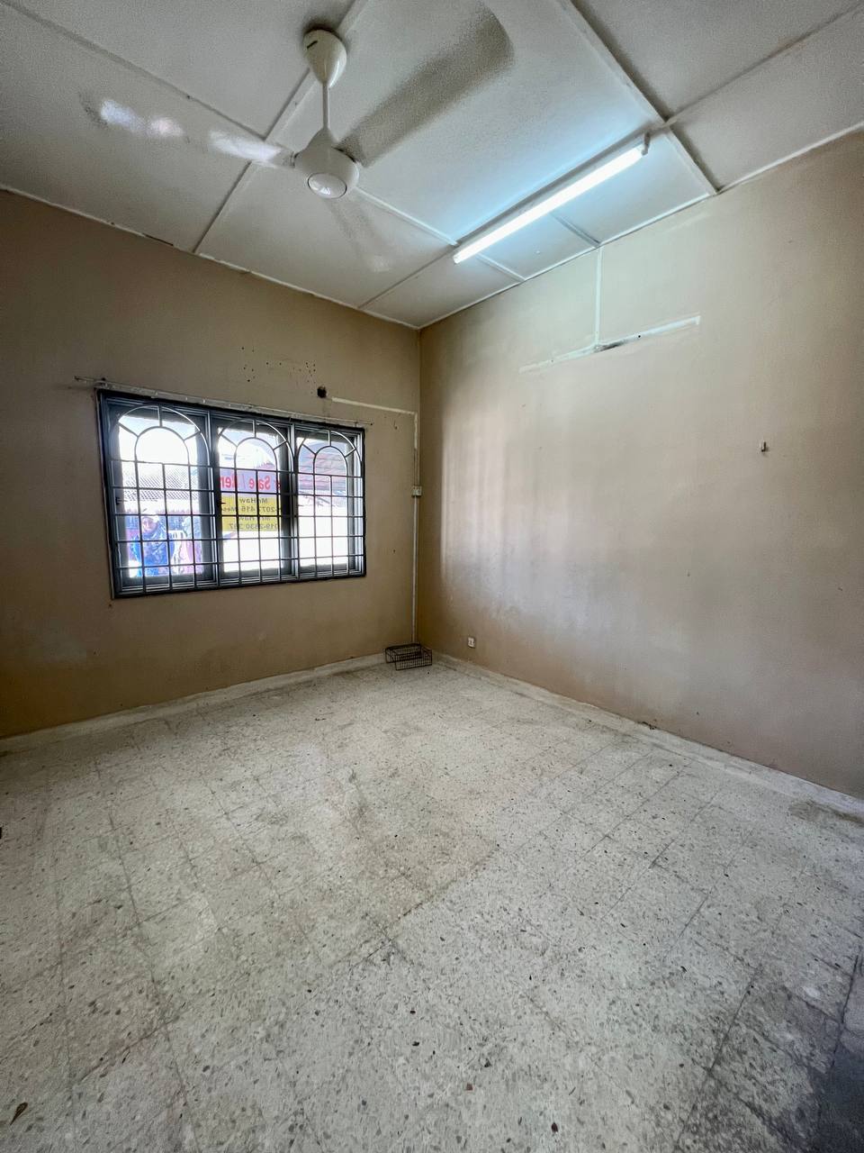 Single Storey Intermediate, Taman Sungai Jelok, Ka - photo 6