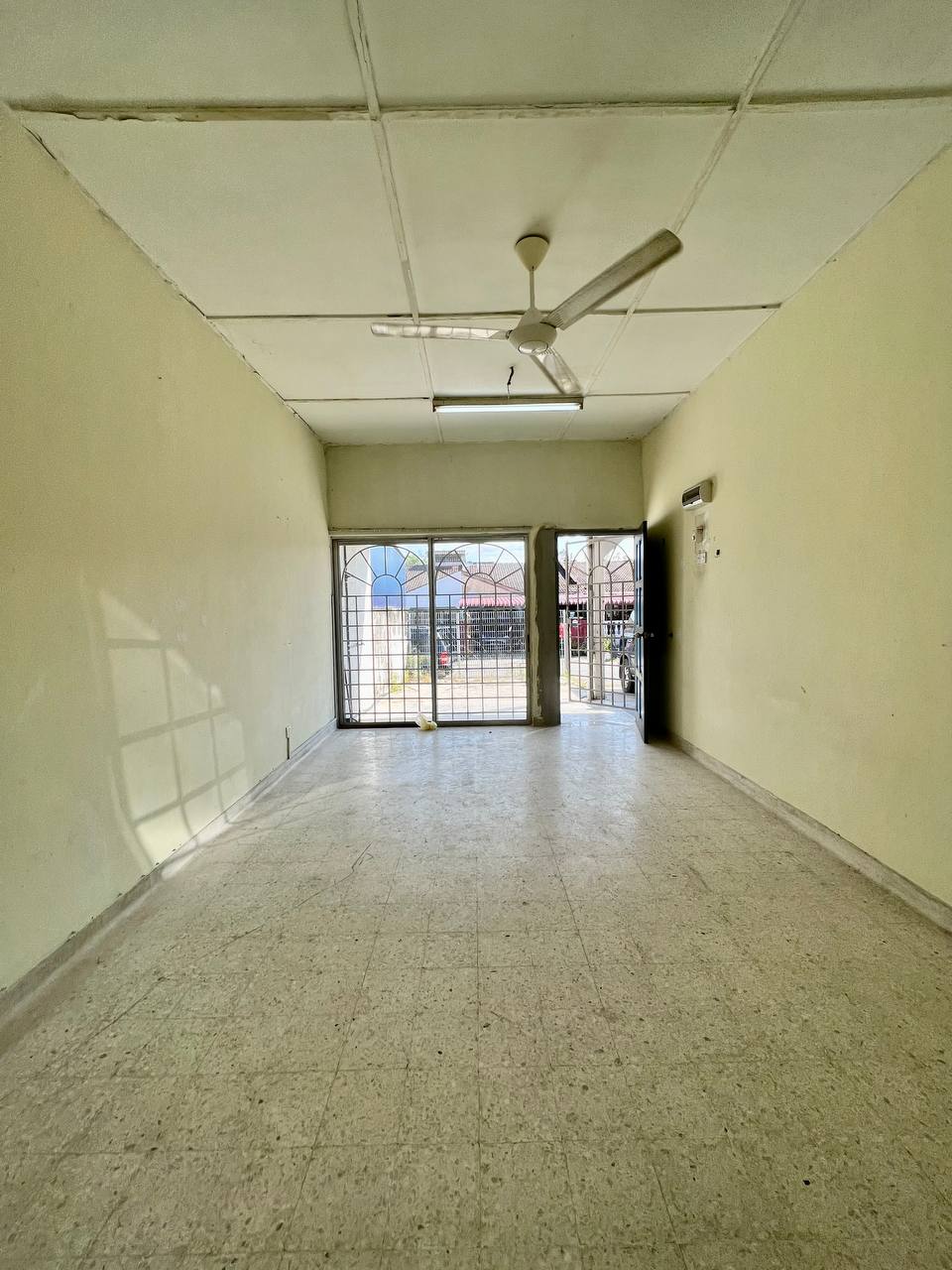 Single Storey Intermediate, Taman Sungai Jelok, Ka - photo 7