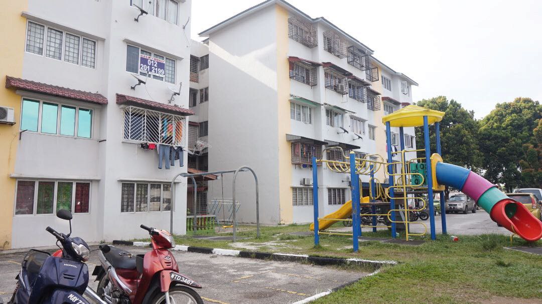 Newly Renovated Pangsapuri Anggerik, Taman Putra K - photo 5