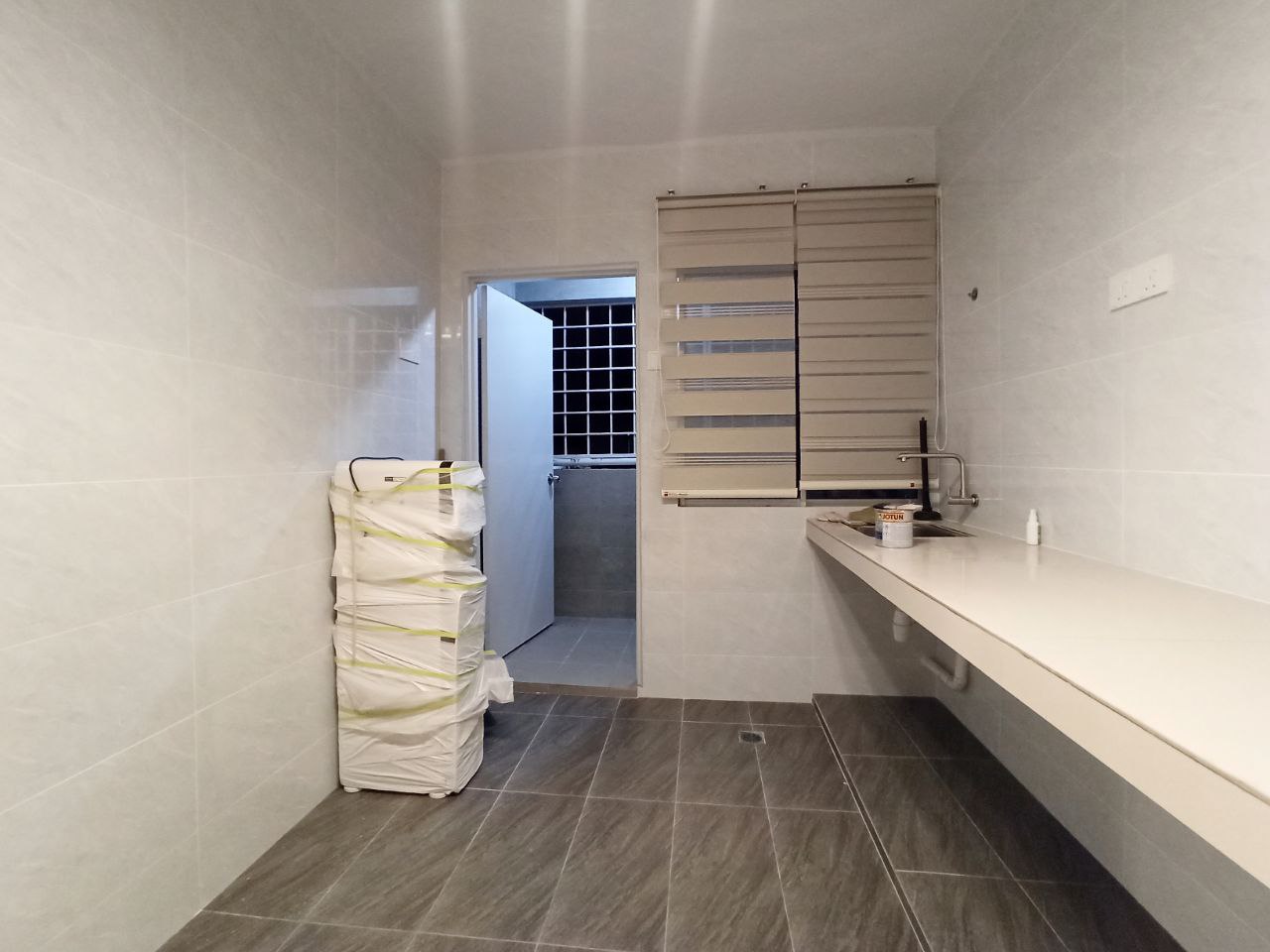 Newly Renovated Pangsapuri Anggerik, Taman Putra K - photo 12