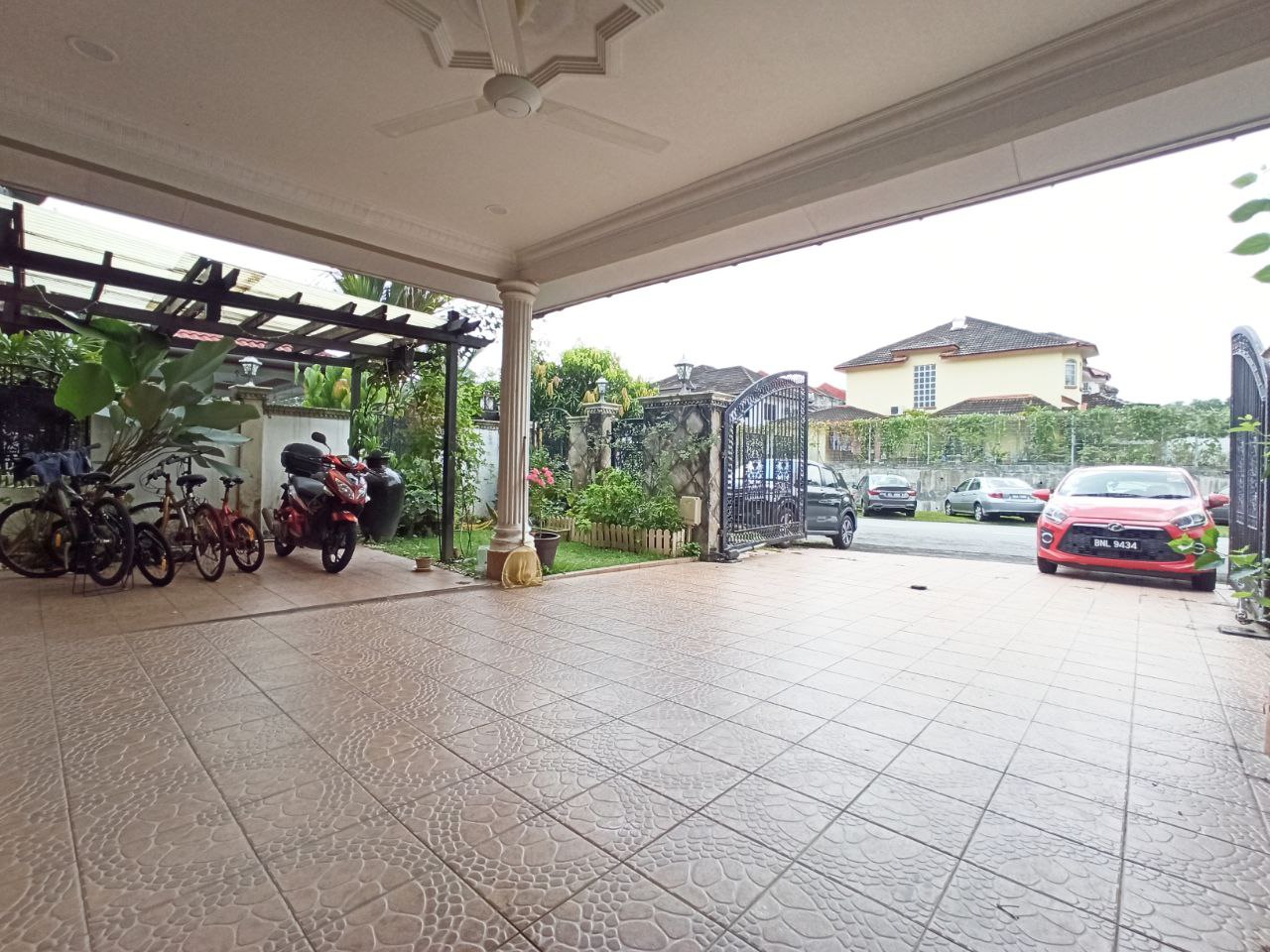 Facing Open 2 Storey Semi D, Taman Impian Gemilang - photo 12