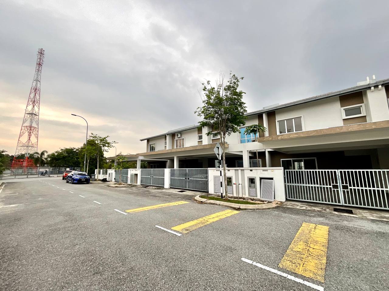New Unit 2 Storey Terrace Albury 2, Mahkota Hills - photo 3