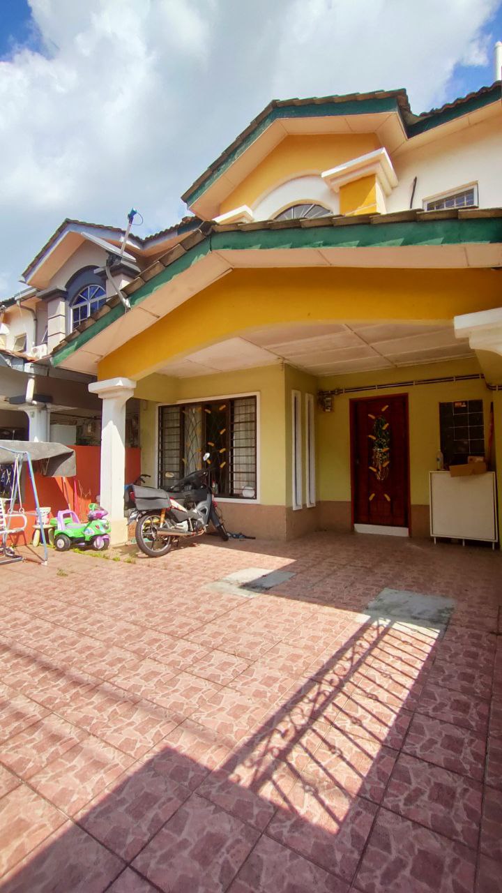 Double Storey Terrace House Seksyen 8, Bandar Baru - photo 2