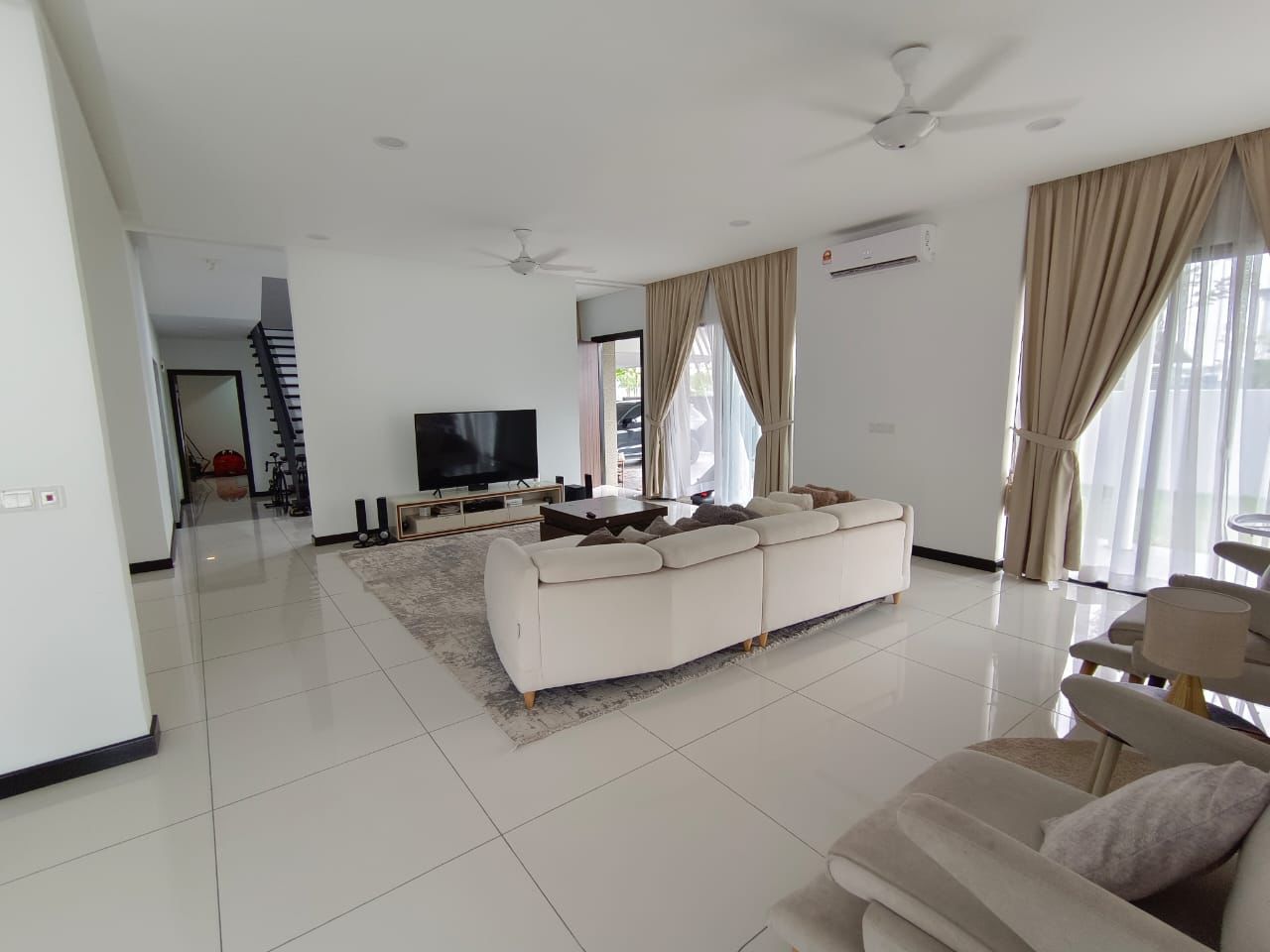 Facing Open Tiana Type Twin Bungalow at Elmina Gar - photo 2