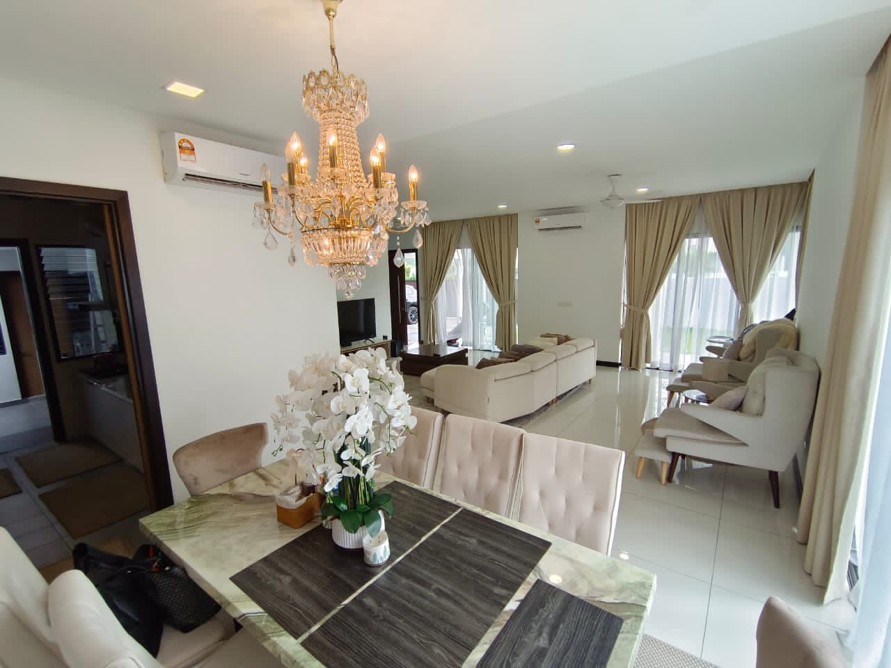 Facing Open Tiana Type Twin Bungalow at Elmina Gar - photo 9