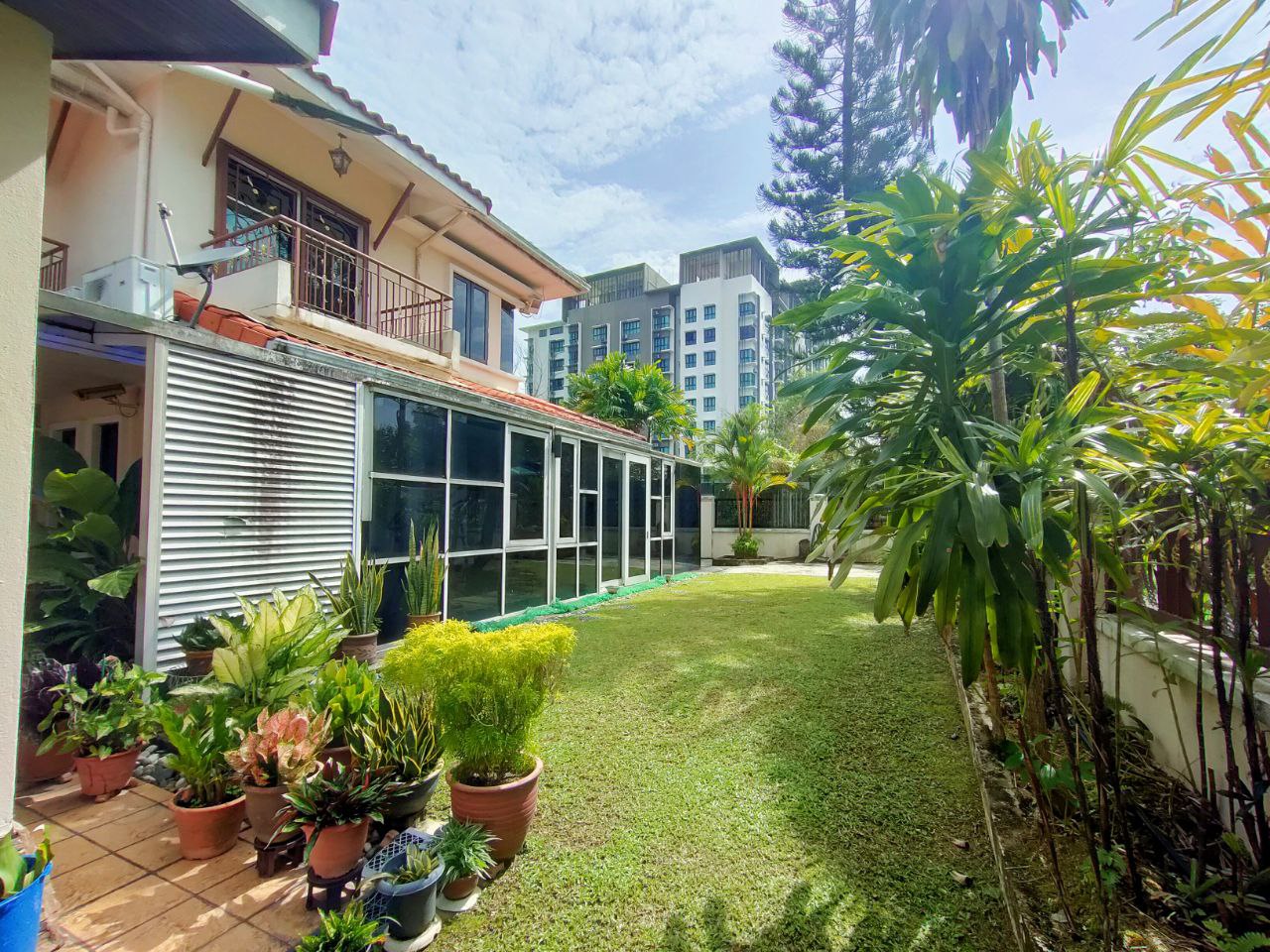 Bungalow Arca, Jalan Suadamai  Bandar Tun Hussein - photo 3