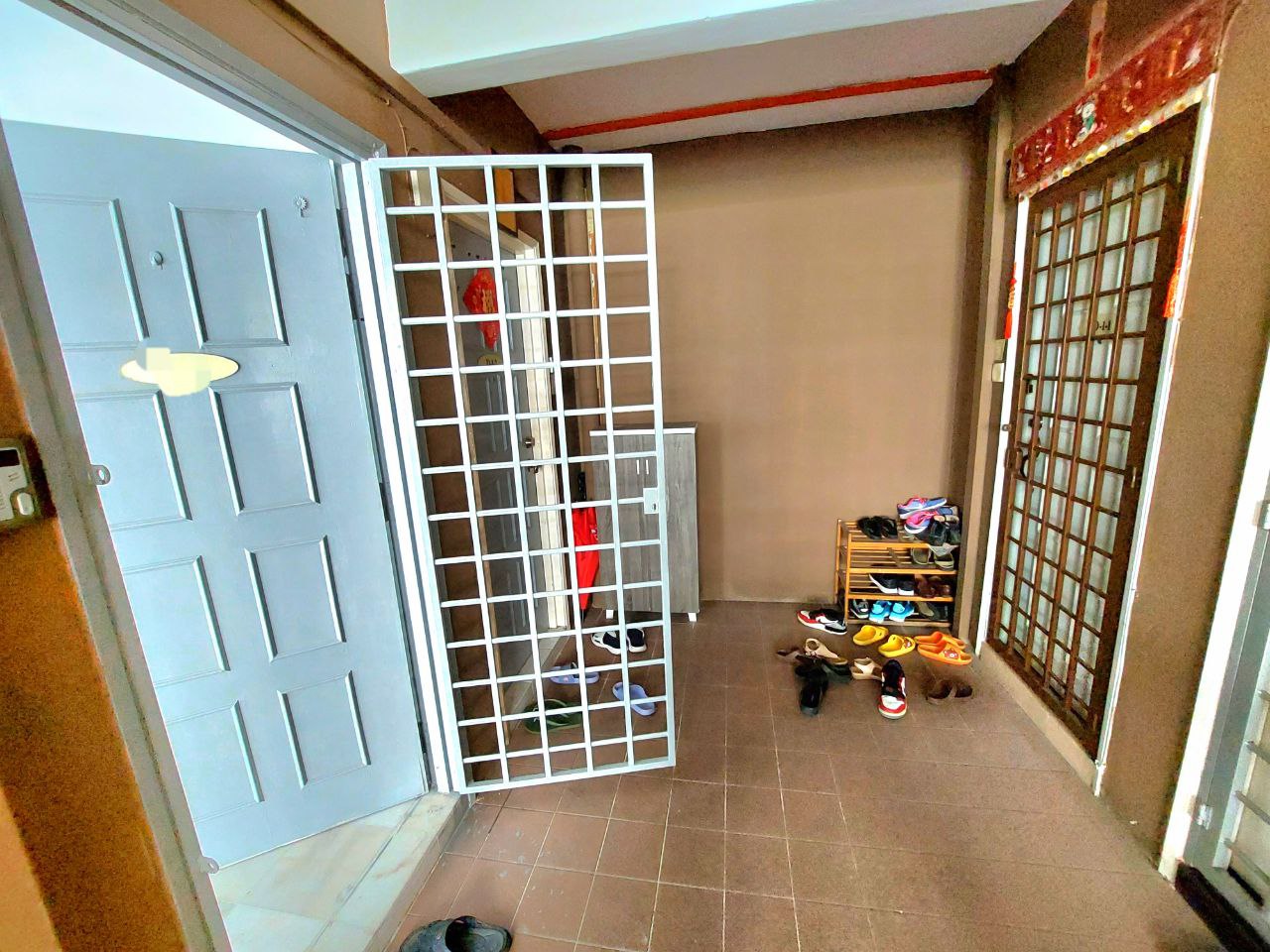 Villa OUG Duplex Condo Jalan Awan Dandan, Taman Ya - photo 3