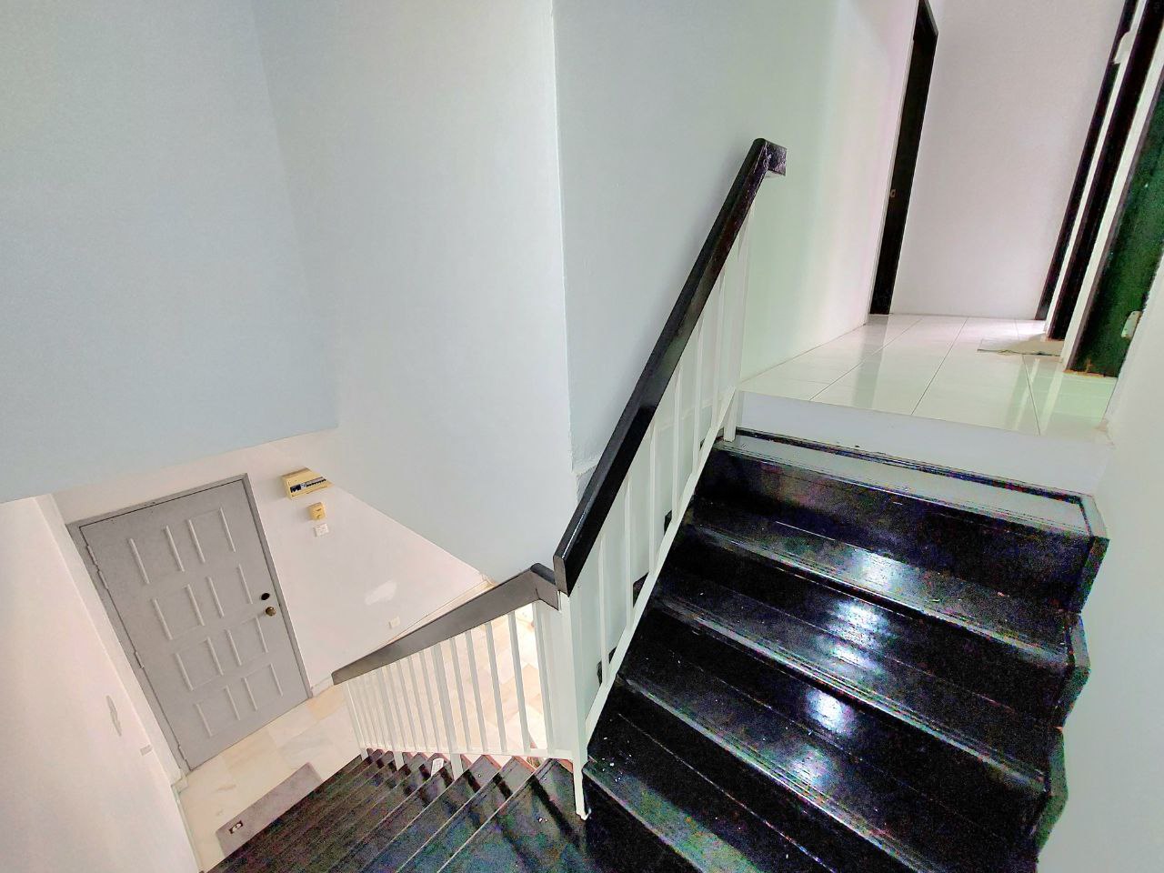 Villa OUG Duplex Condo Jalan Awan Dandan, Taman Ya - photo 10