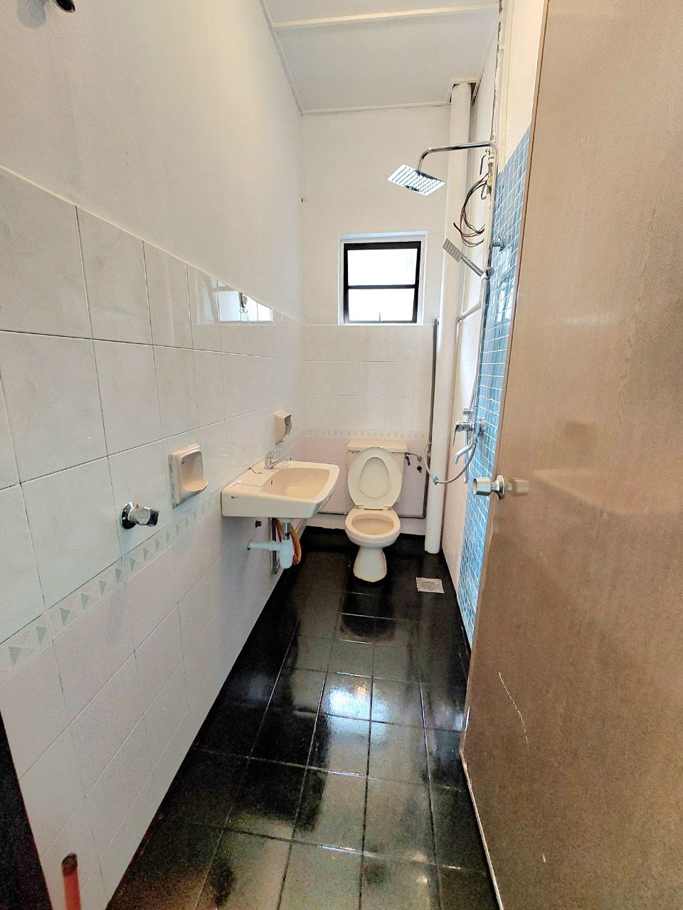 Villa OUG Duplex Condo Jalan Awan Dandan, Taman Ya - photo 11