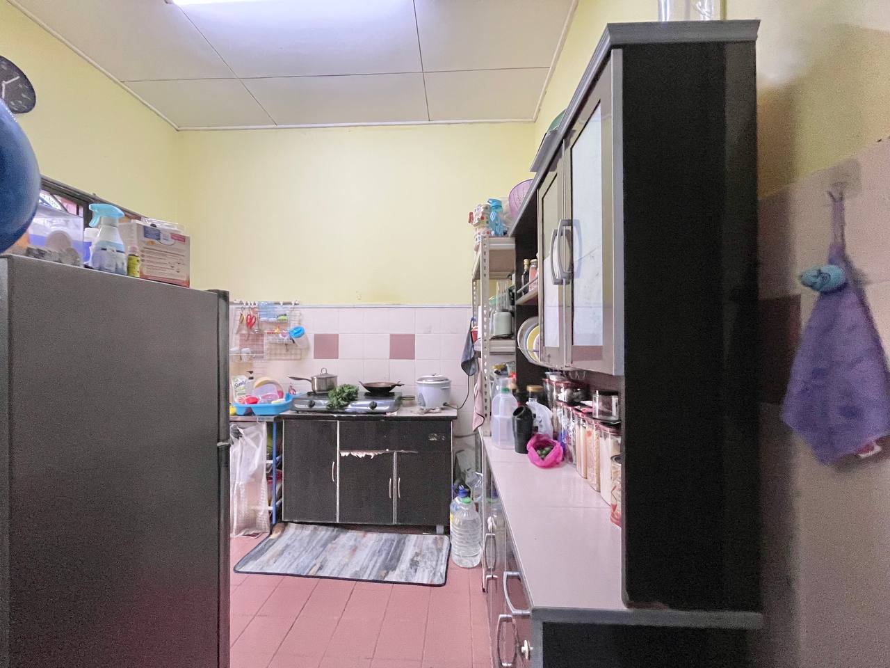 Facing Open Single Storey Terrace Bandar Tasik - photo 11