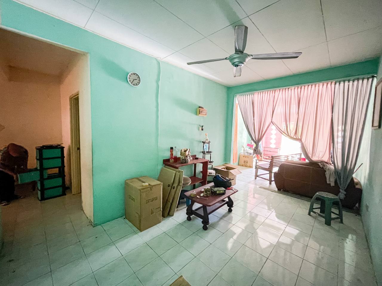 Facing Open Single Storey Terrace Taman Seri Mamba - photo 4