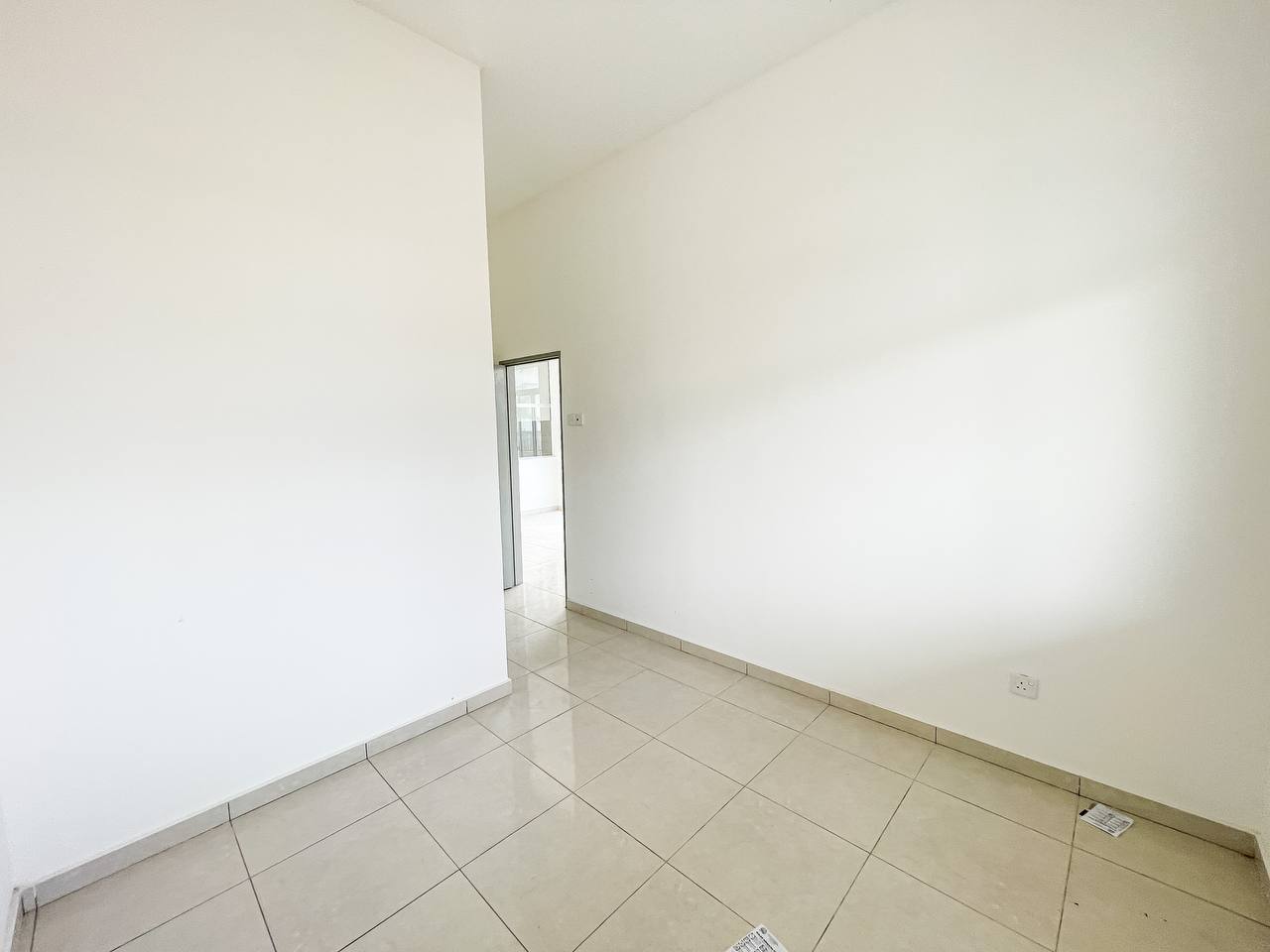 Corner Lot Taman Single Storey Terrace Taman Langa - photo 9