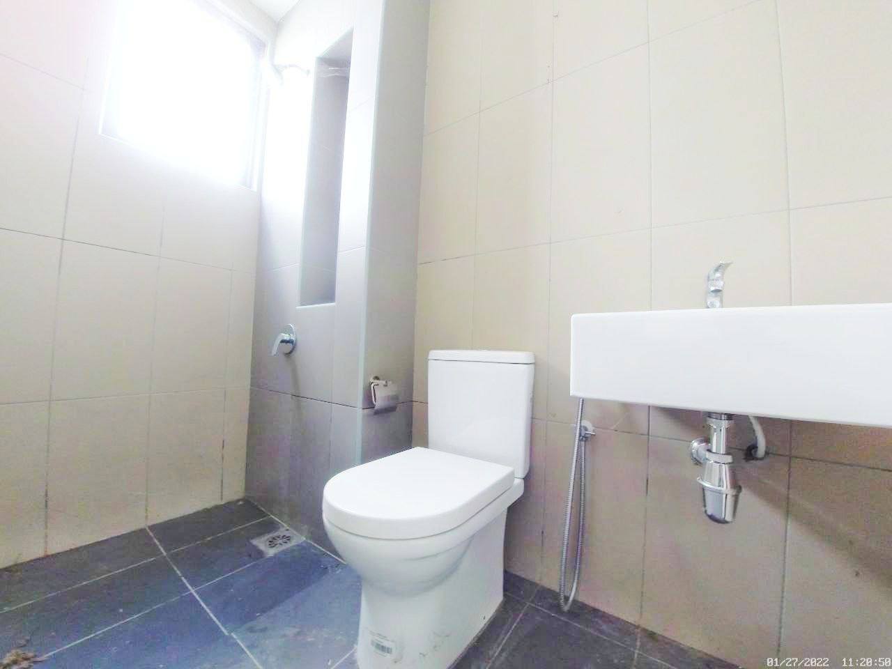 Corner Lot 3 Storey Lake Point Residence Phase 1 C - photo 7