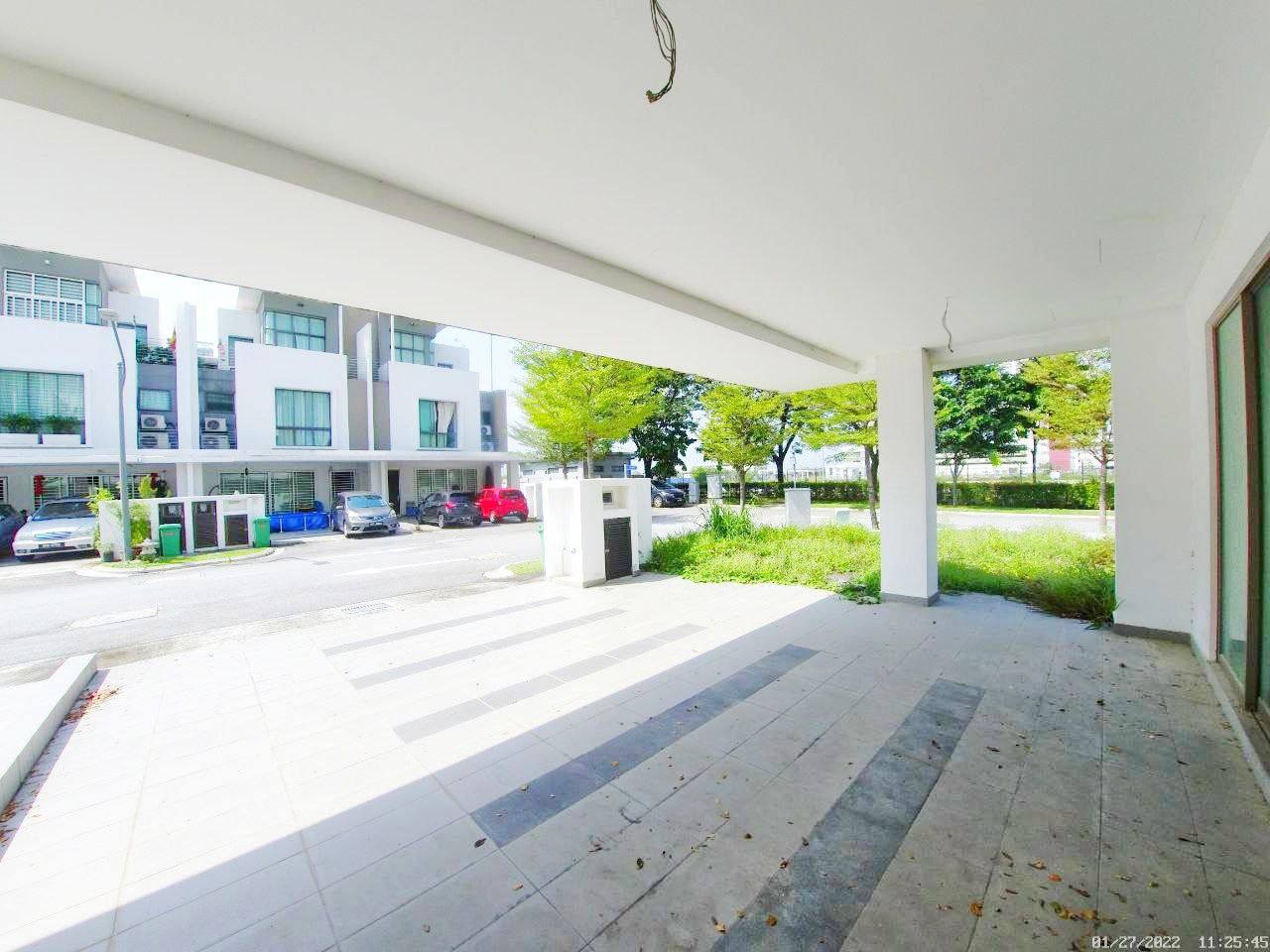 Corner Lot 3 Storey Lake Point Residence Phase 1 C - photo 13