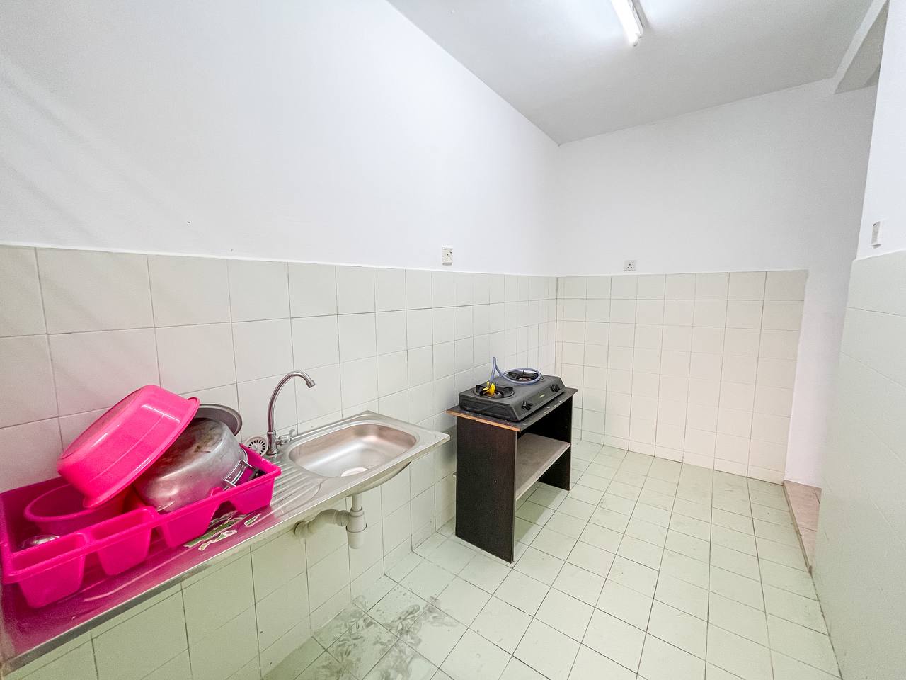 Facing Open Shop Apartment Pusat Komersial, Seksye - photo 10