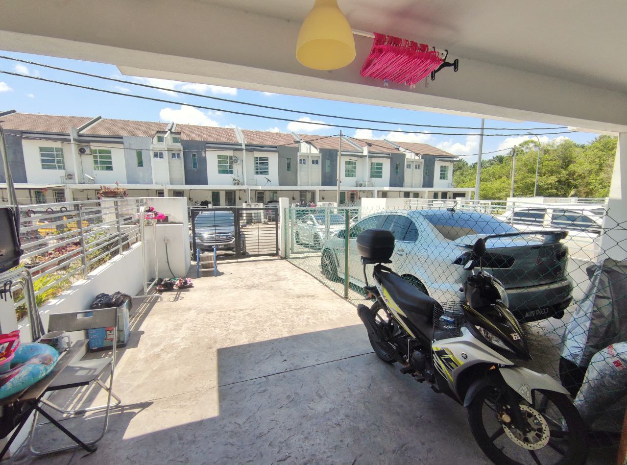 Ground Floor Townhouse Kaseh Heights Taman Semenyi - photo 10