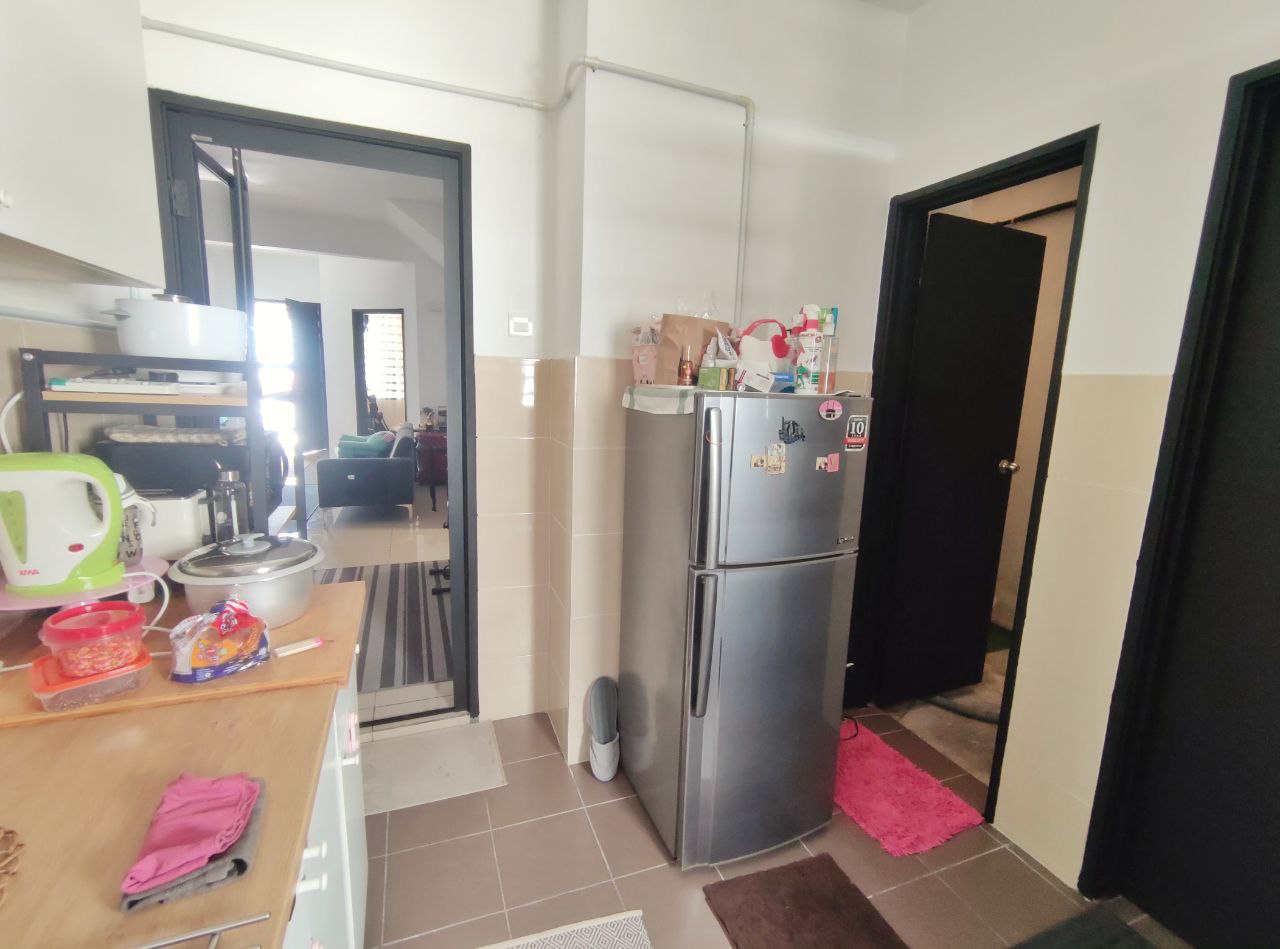 Ground Floor Townhouse Kaseh Heights Taman Semenyi - photo 12