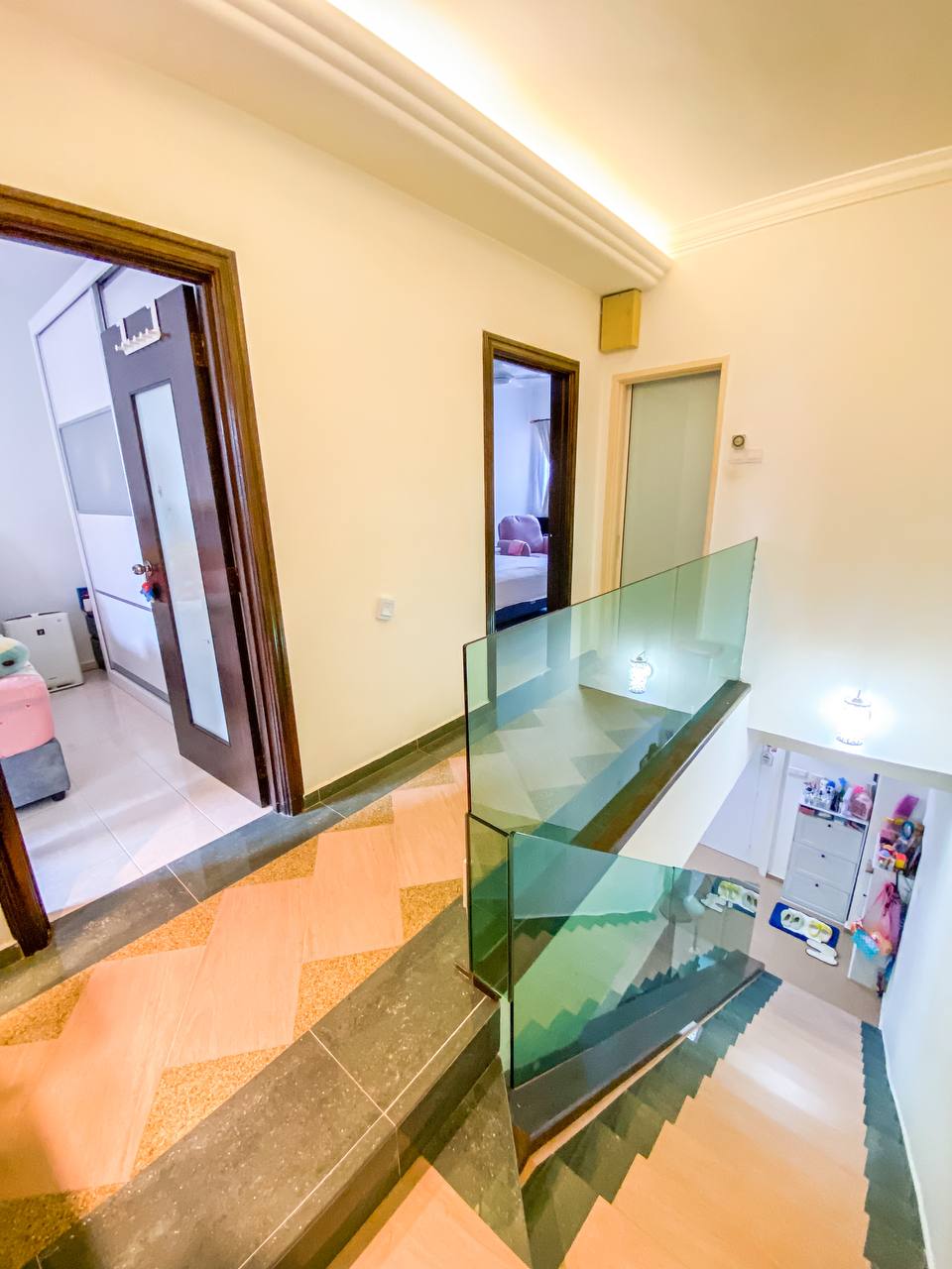 Fully Renovated 2 Storey Terrace Taman Prima Sauja - photo 3