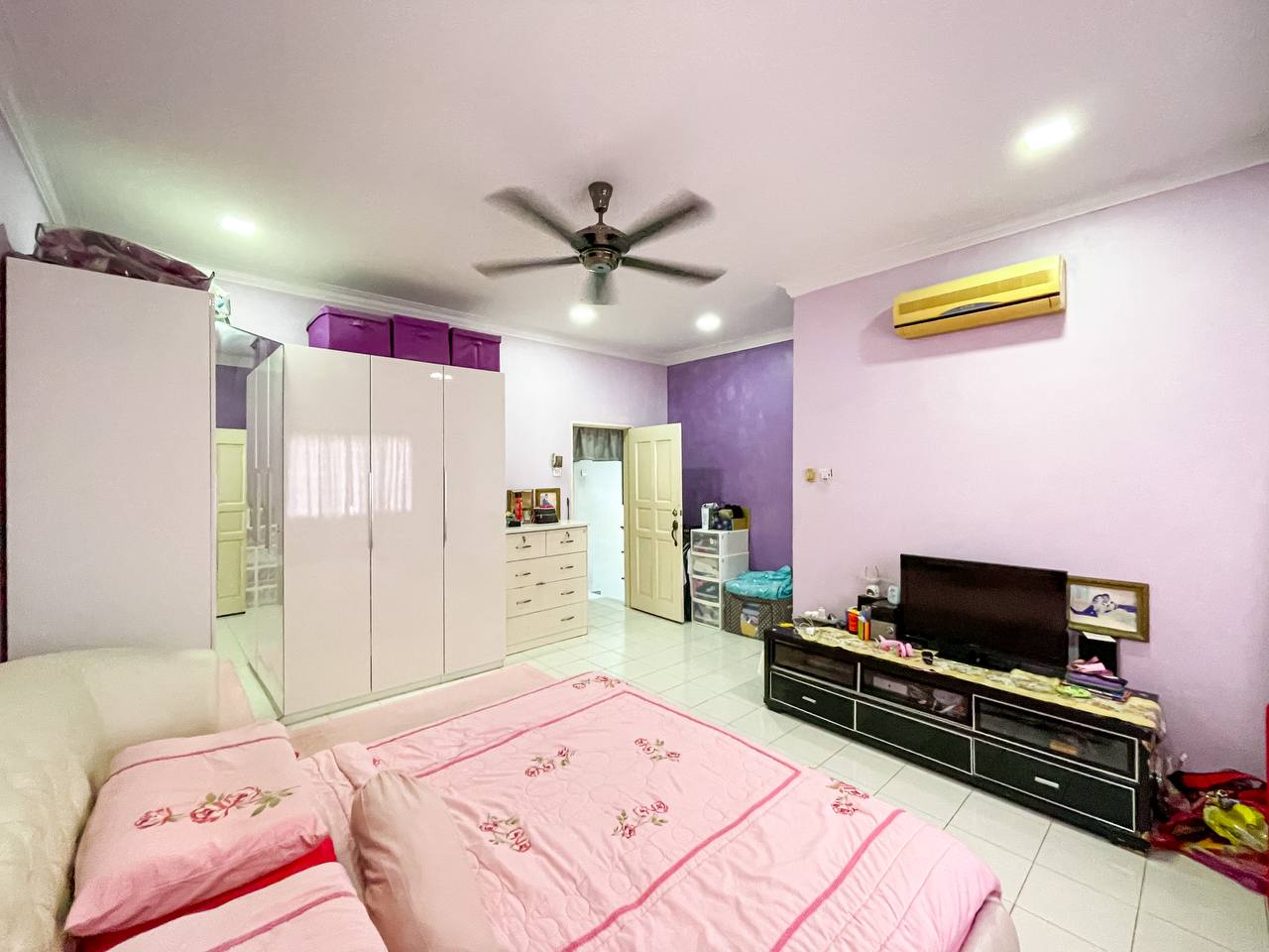 Renovated 2 Storey Terrace Taman Desa Coalfields - photo 2