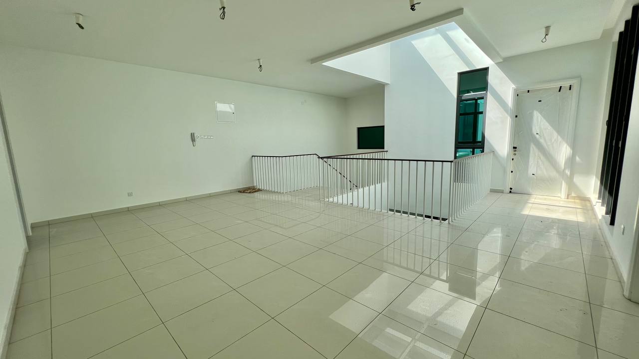 Endlot 2 Storey Courtyard Villa Sejati Residence - photo 12