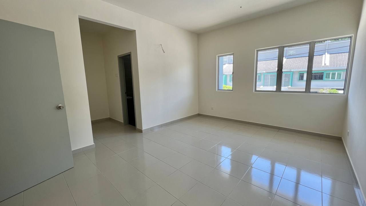 2 Storey Terrace Greenwoods Keranji 2, Salak Perda - photo 4