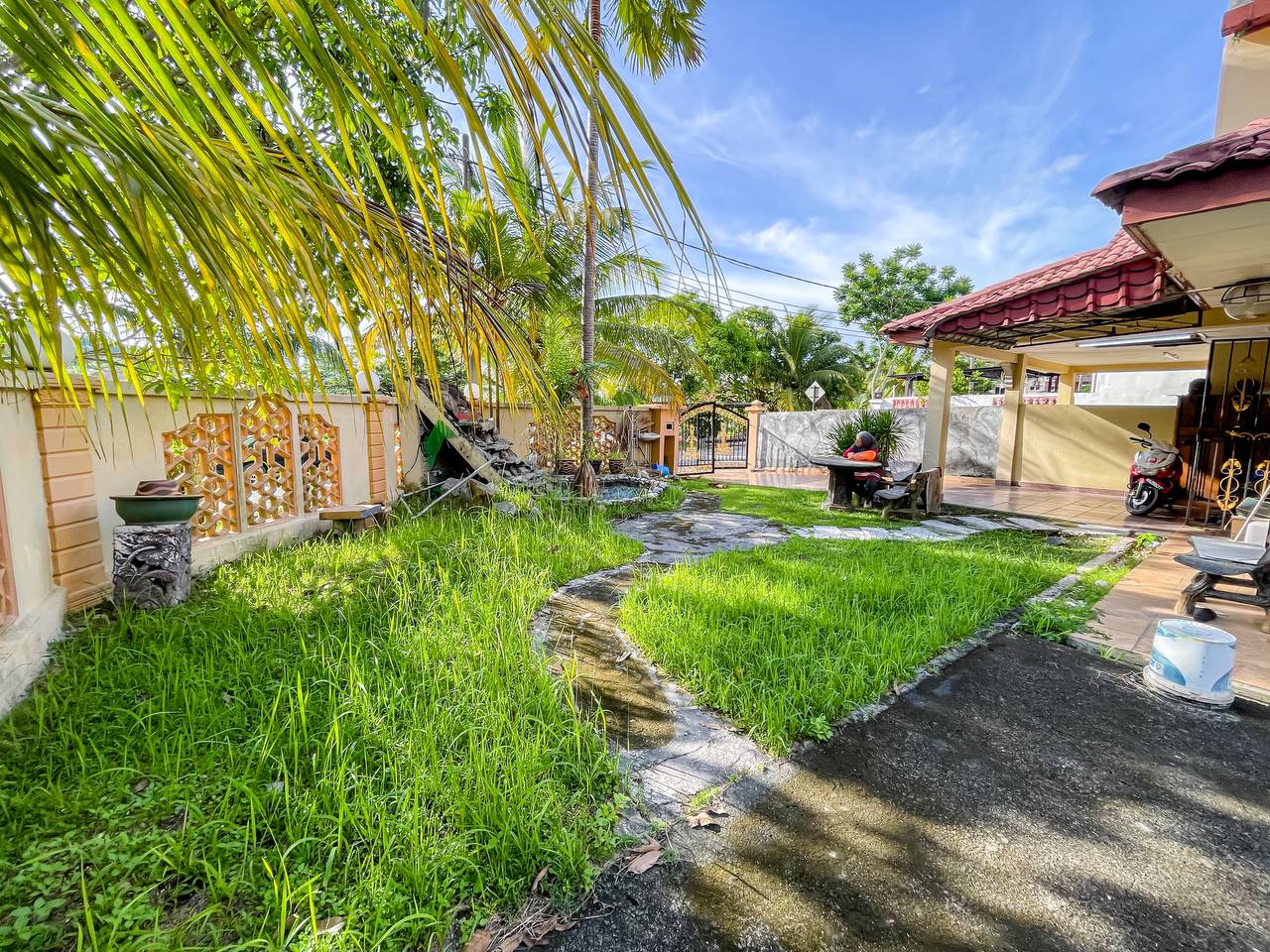 Corner Lot 2 Storey Terrace Desa Casuarina Nilai - photo 13