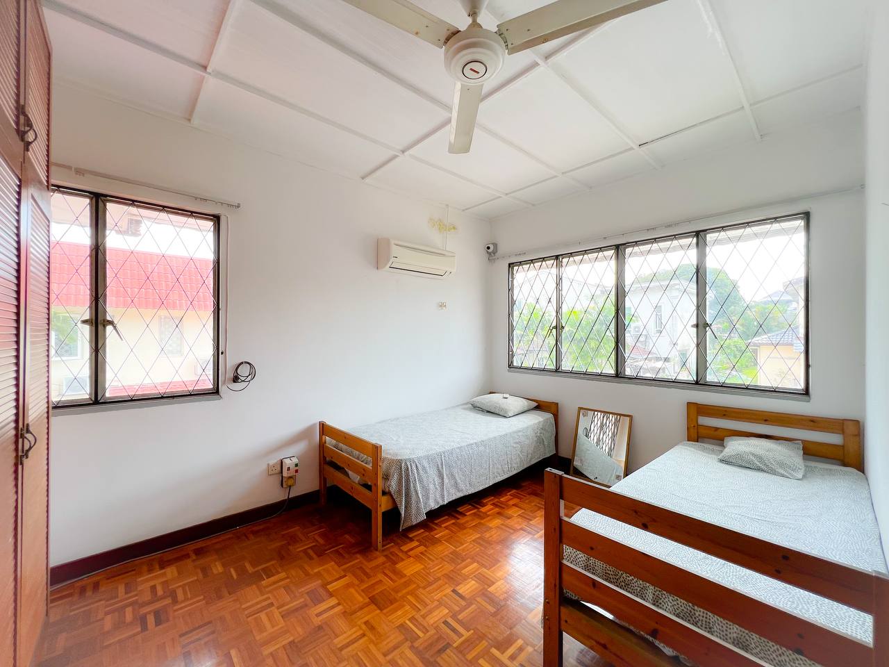 2 Storey Bungalow Kampung Tunku Petaling Jaya - photo 2
