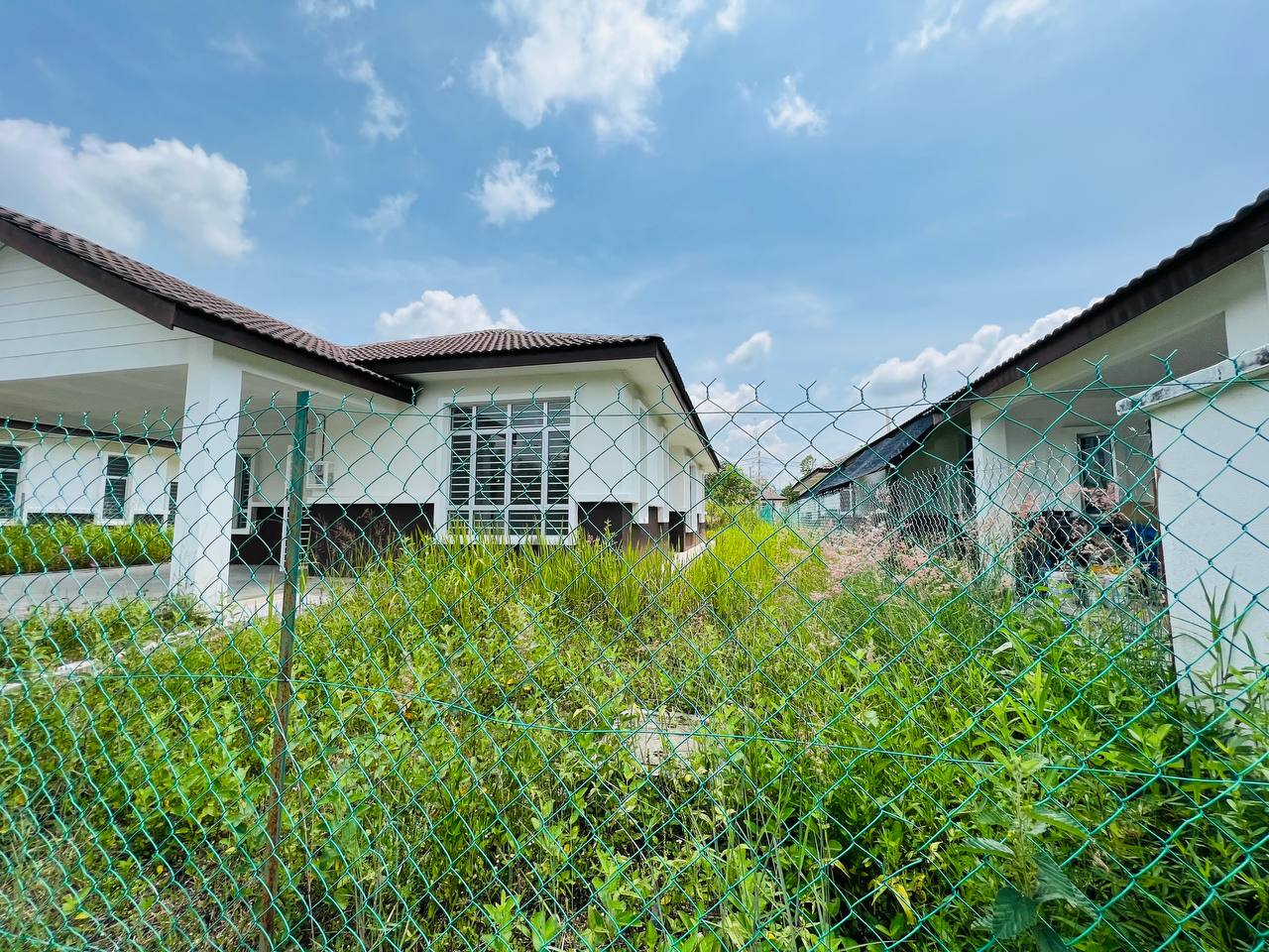 Single Storey Bungalow Mahkota Hills Lenggeng - photo 2