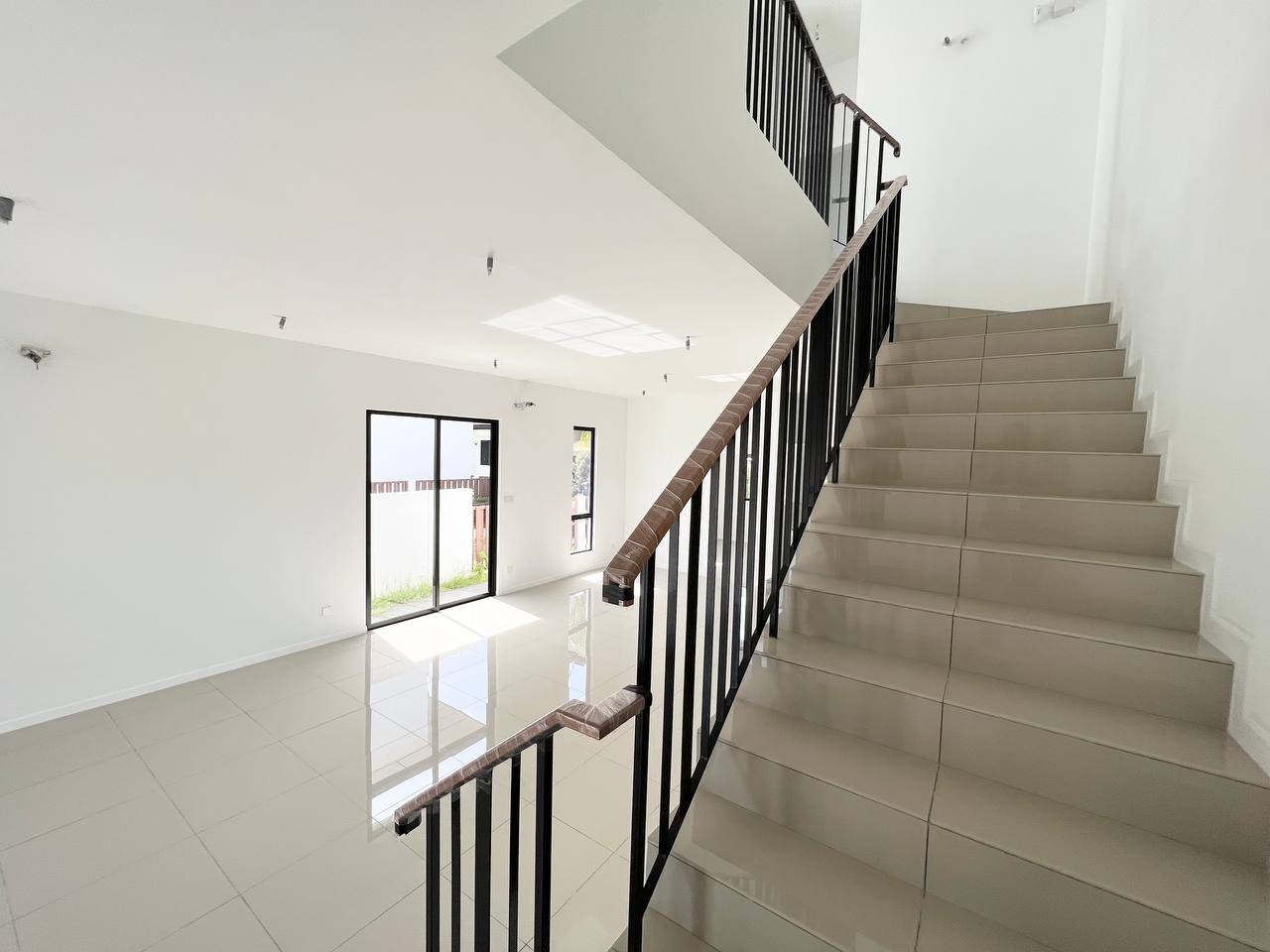 Endlot 2 Storey Terrace Reef Of Tropics Setia Eco - photo 2