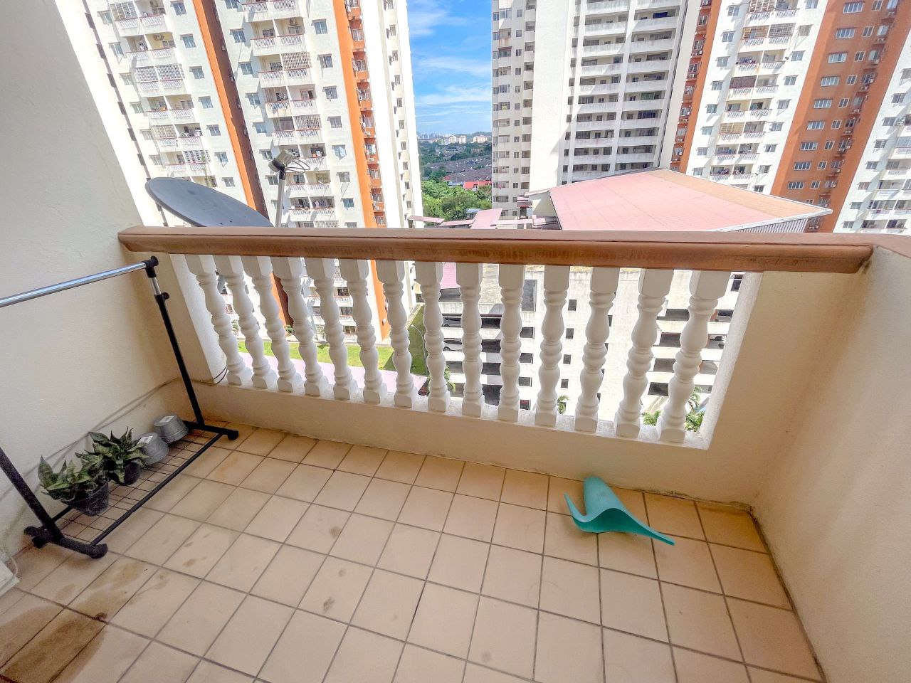 Sri Lavender Apartment, Taman Sepakat Indah 2 - photo 2