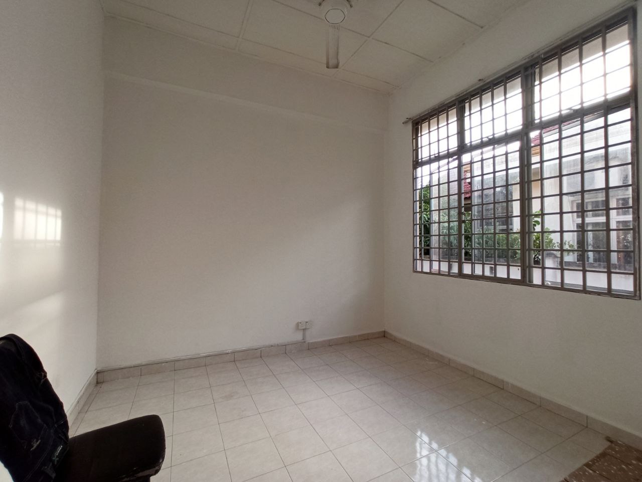 Corner Lot Single Storey Bungalow Desa Pinggiran P - photo 6